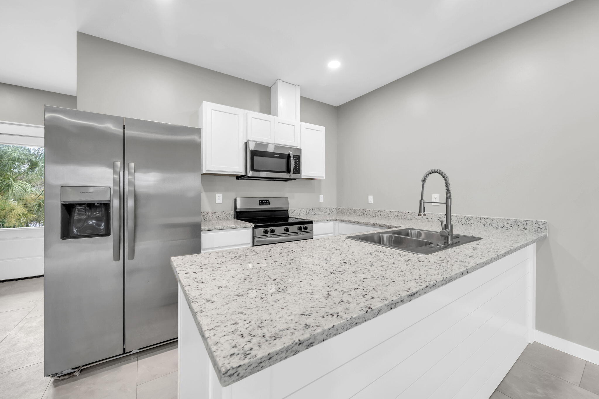 LAGUNA BEACH 6TH ADDN - Residential
