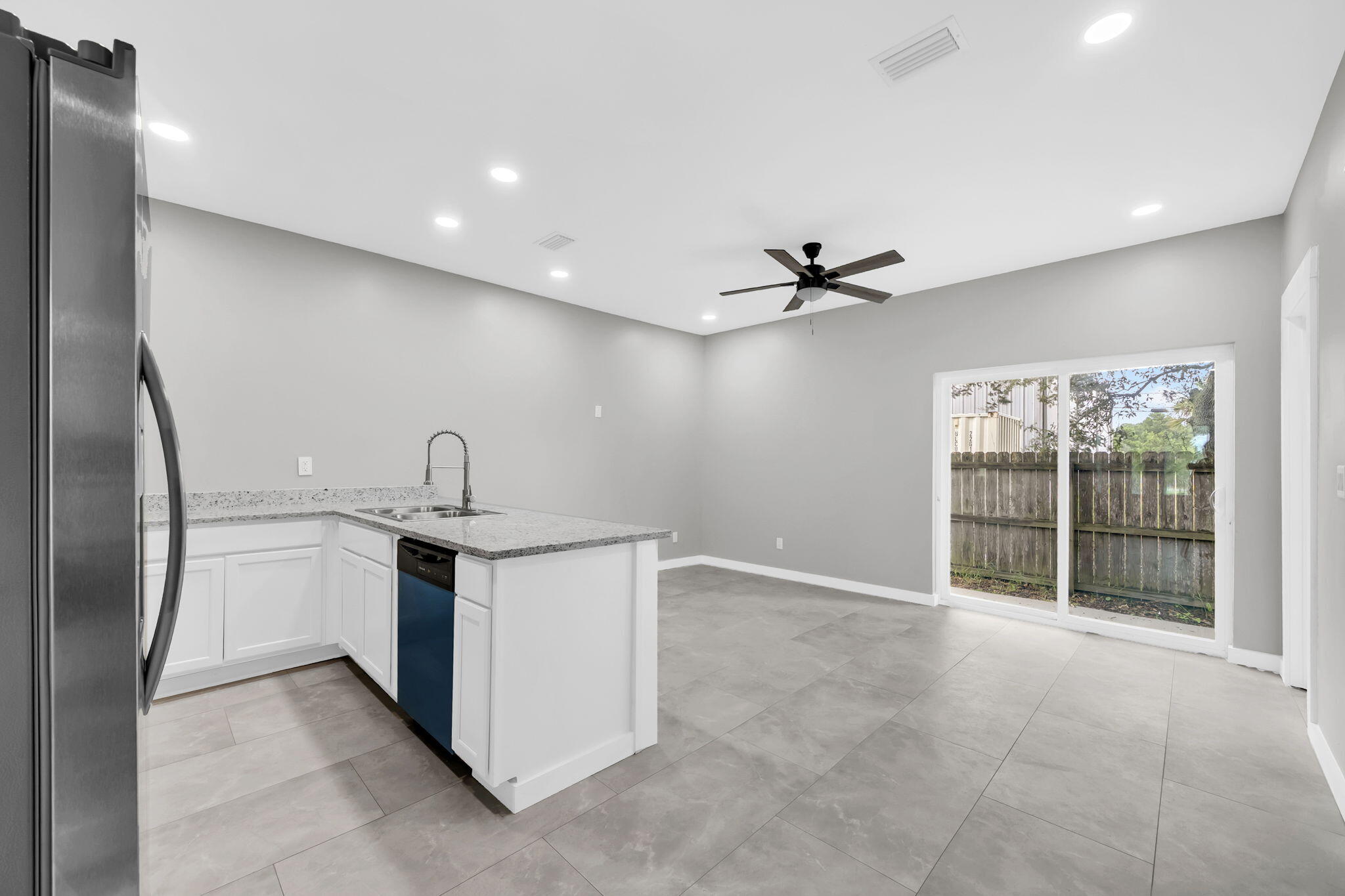 LAGUNA BEACH 6TH ADDN - Residential
