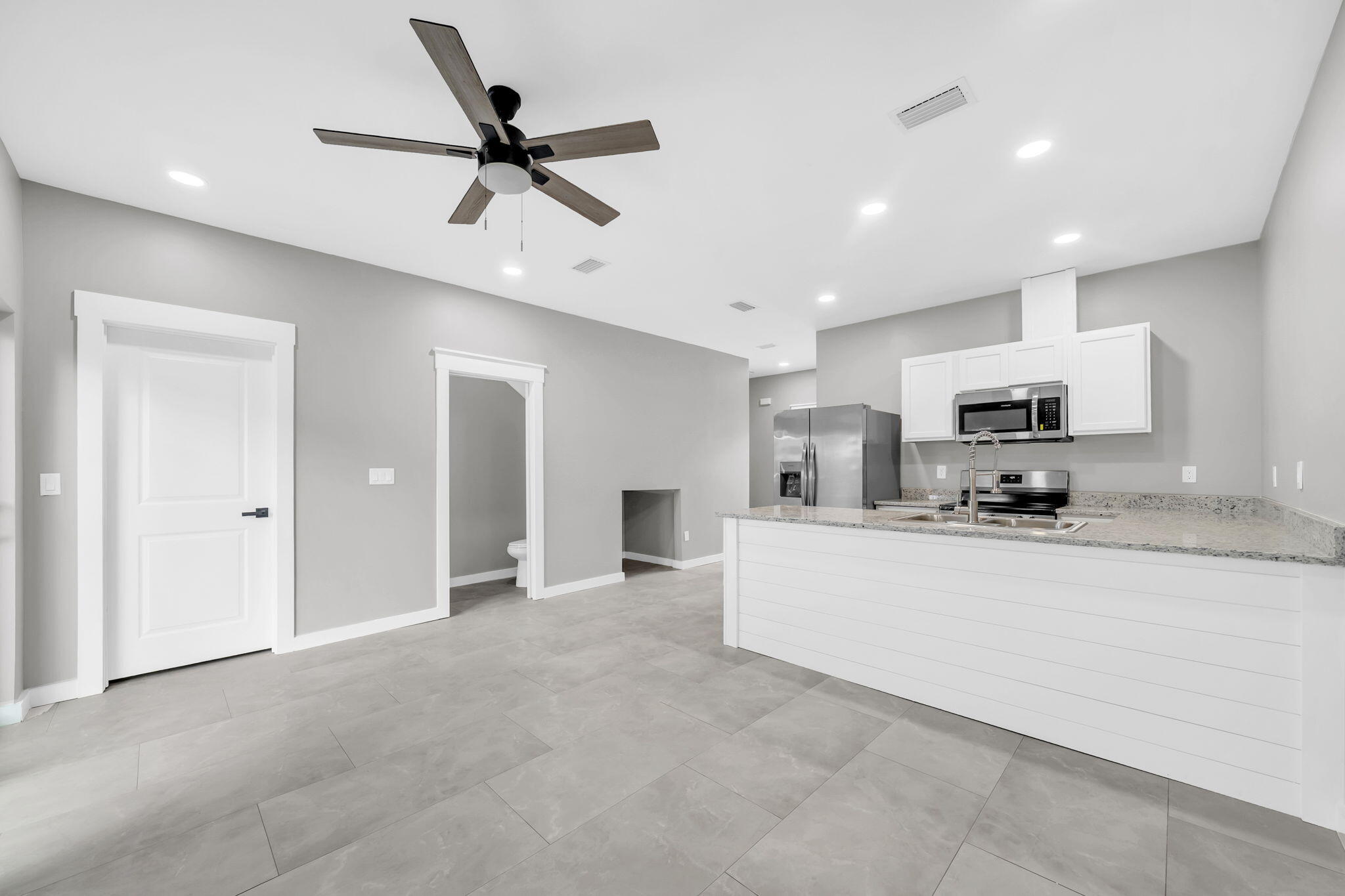 LAGUNA BEACH 6TH ADDN - Residential