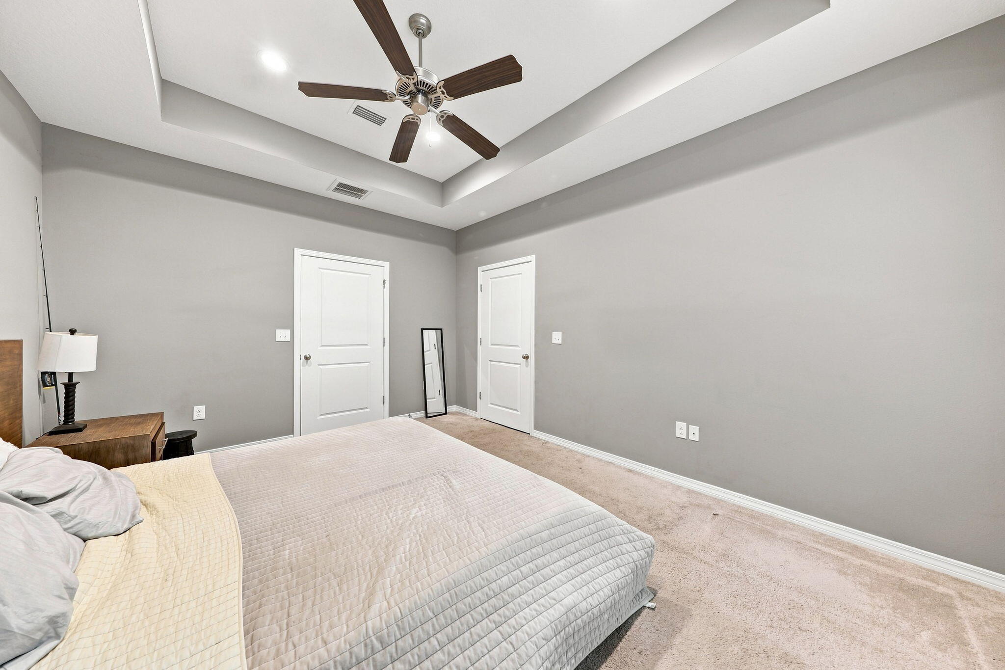 HERITAGE MANOR - Residential