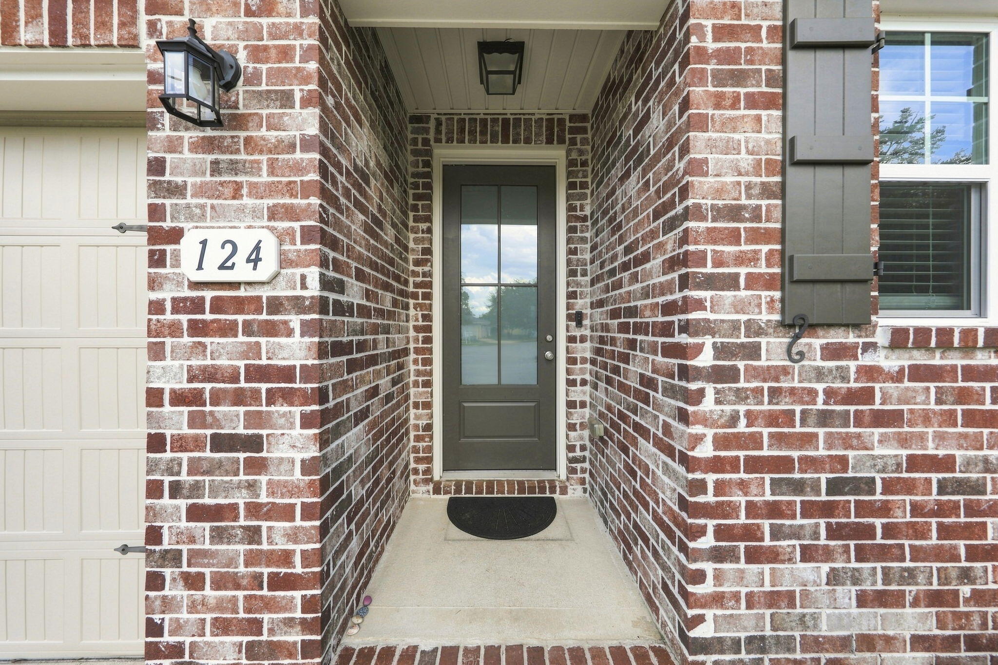 HERITAGE MANOR - Residential