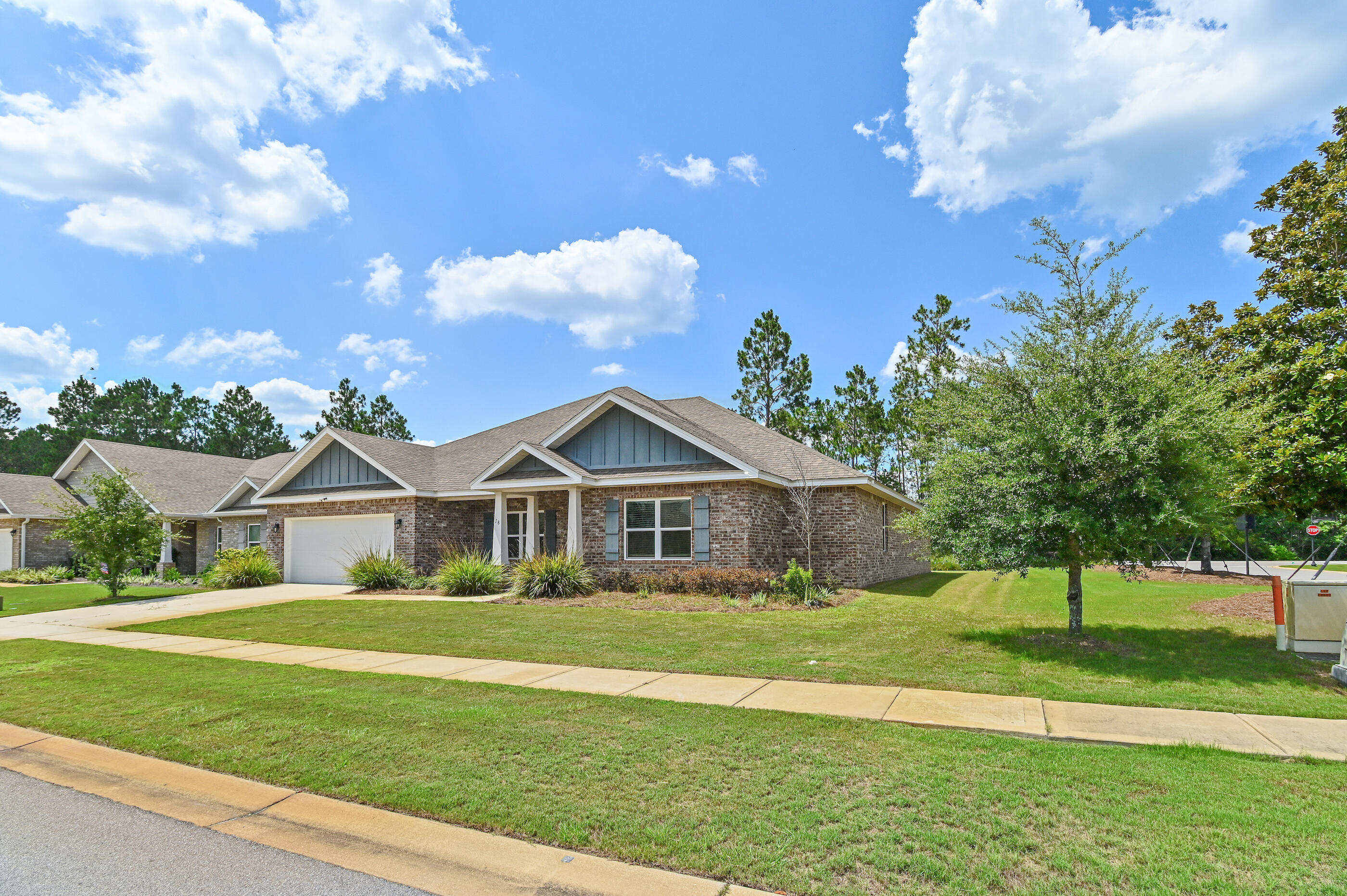 HAMMOCK BAY - Residential