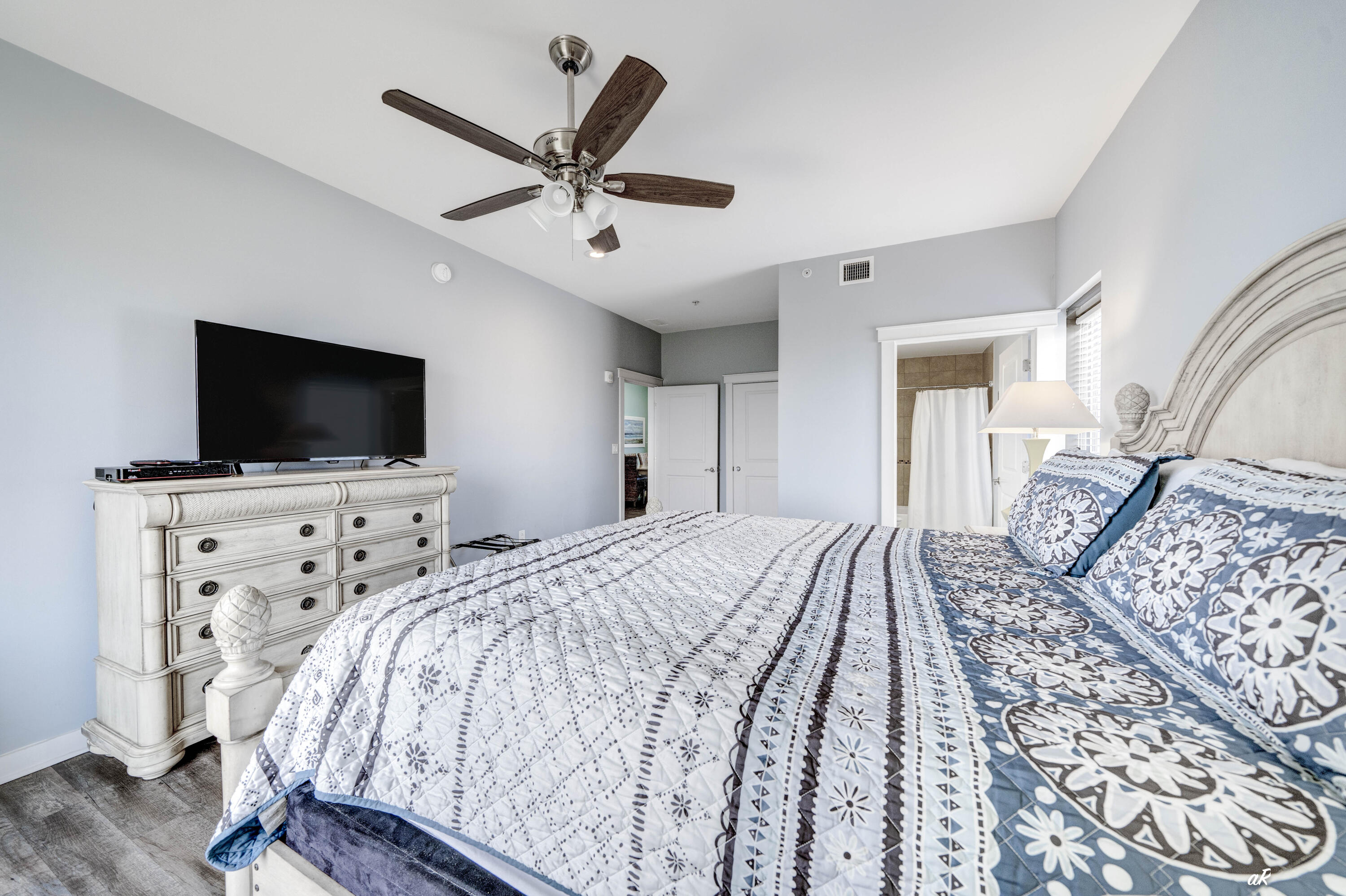 ORIGIN AT SEAHAVEN - Residential