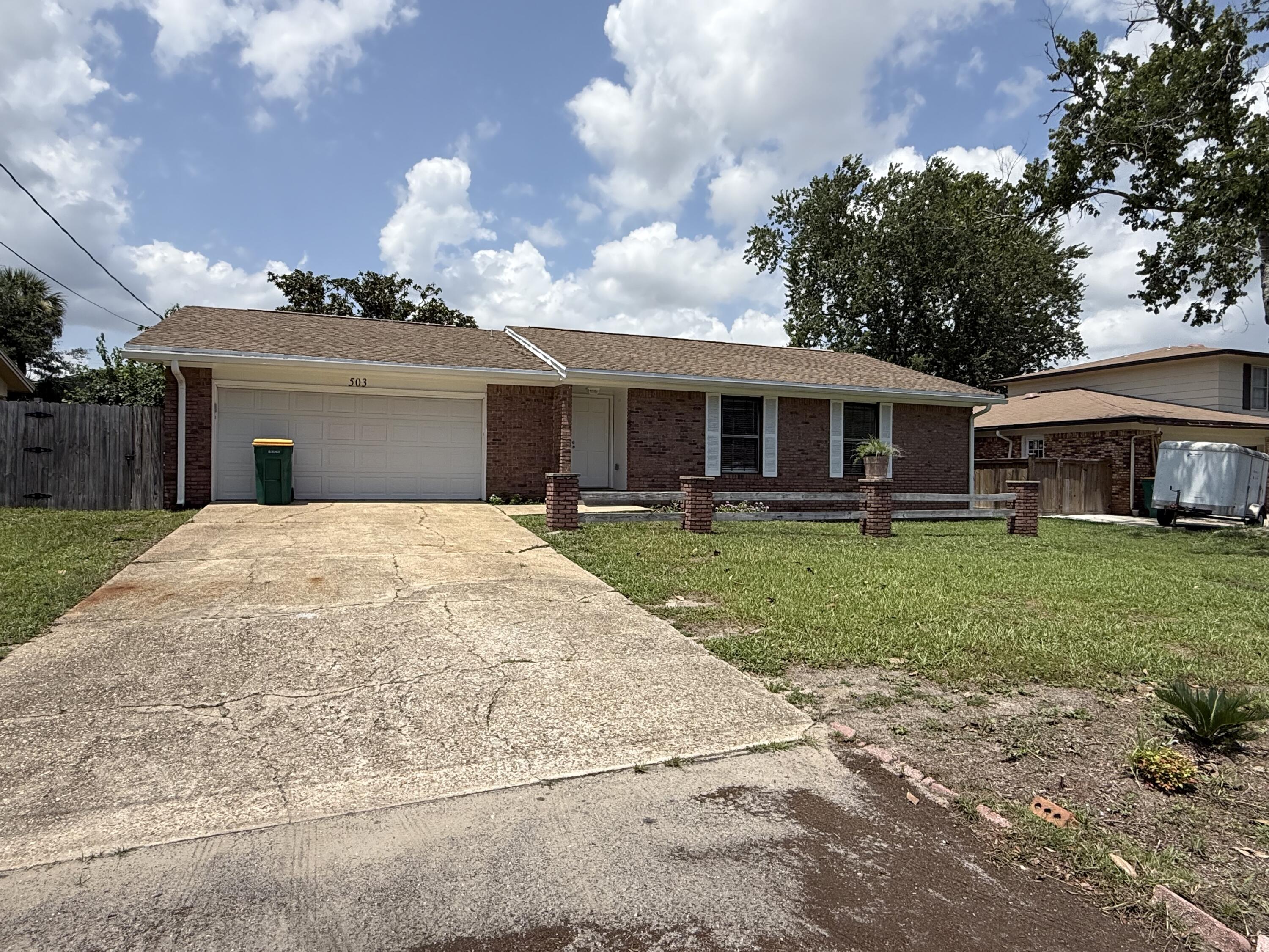 SUNSET BEACH - Residential Lease
