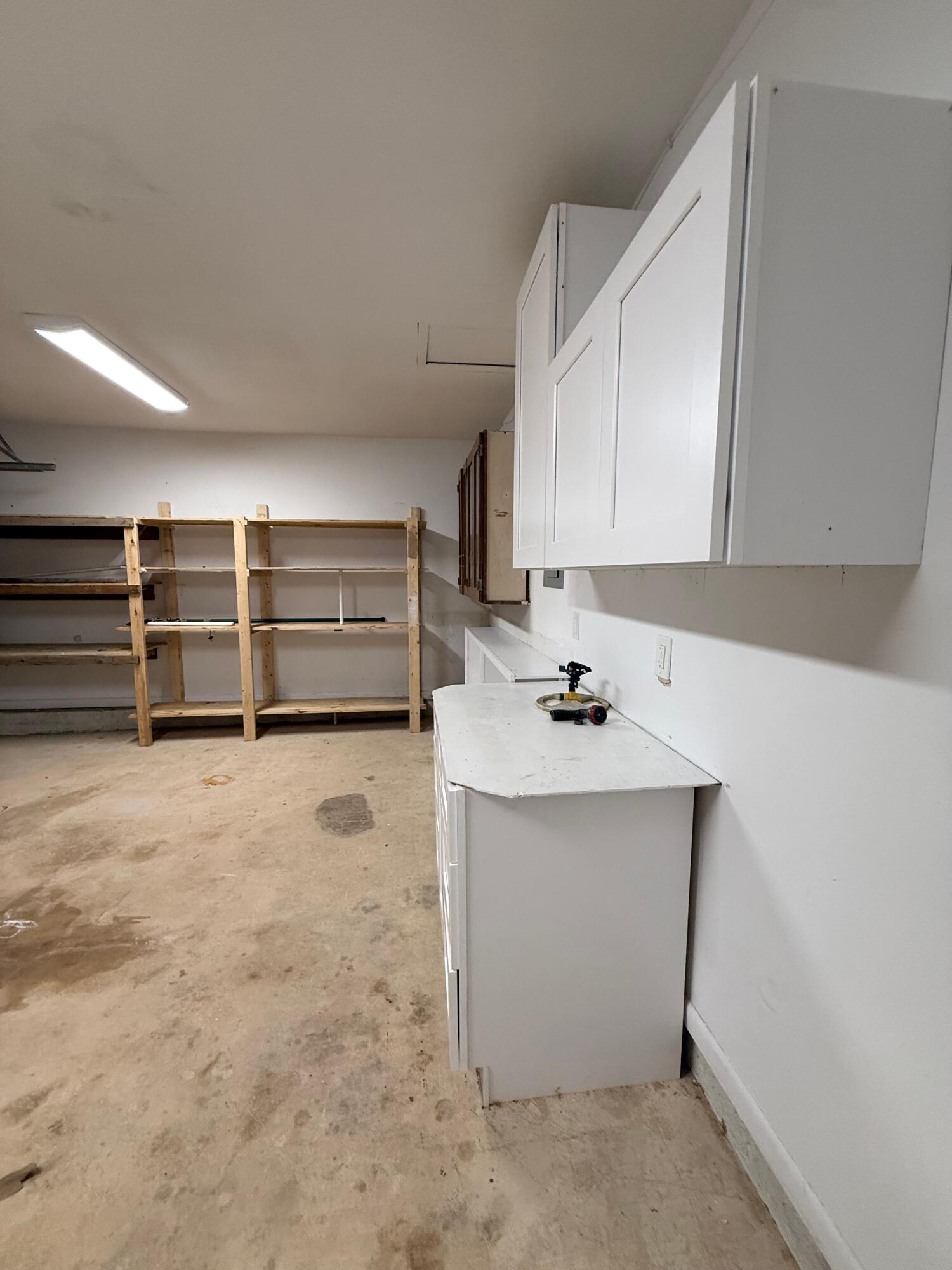 SUNSET BEACH - Residential Lease
