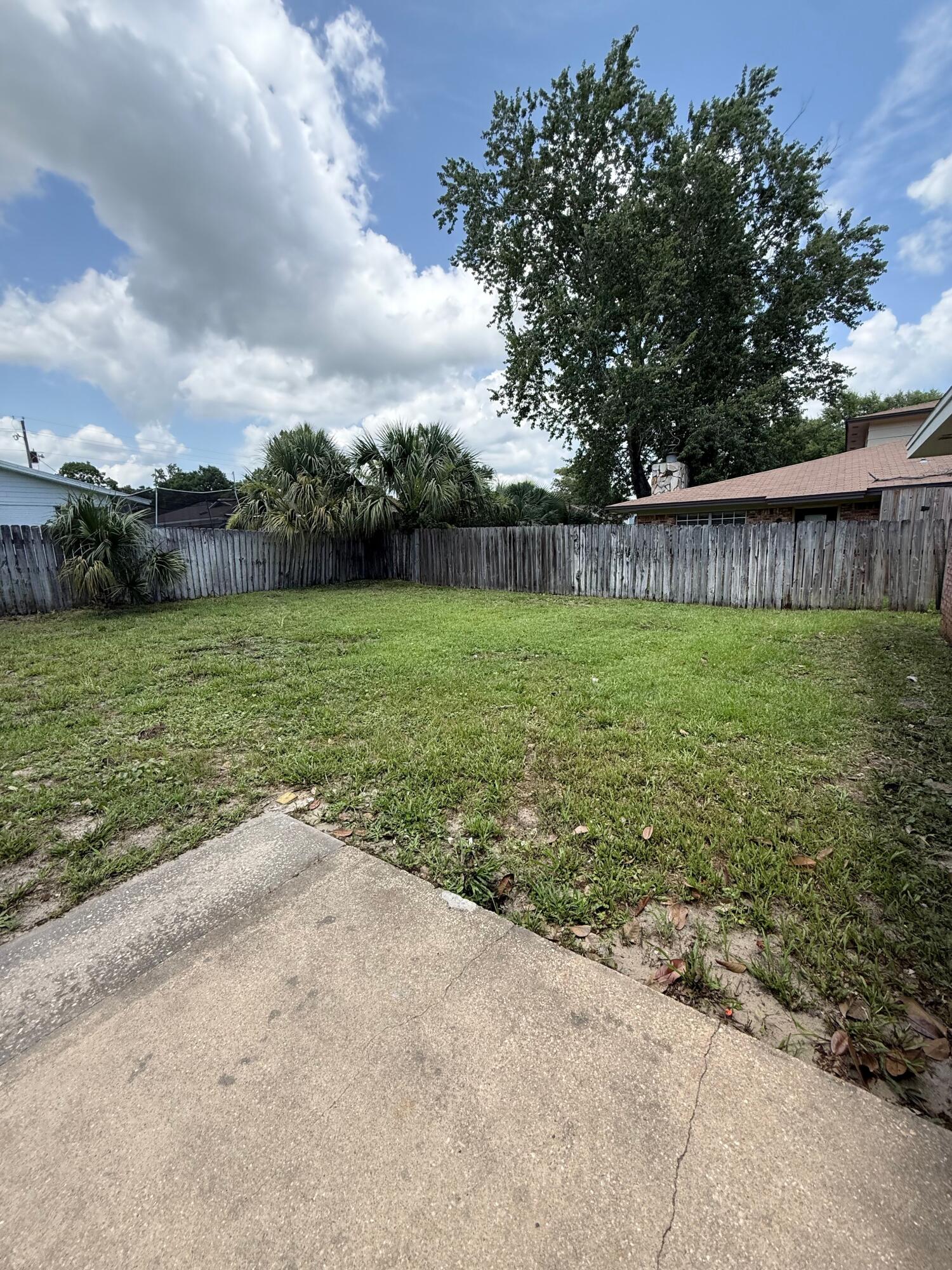 SUNSET BEACH - Residential Lease