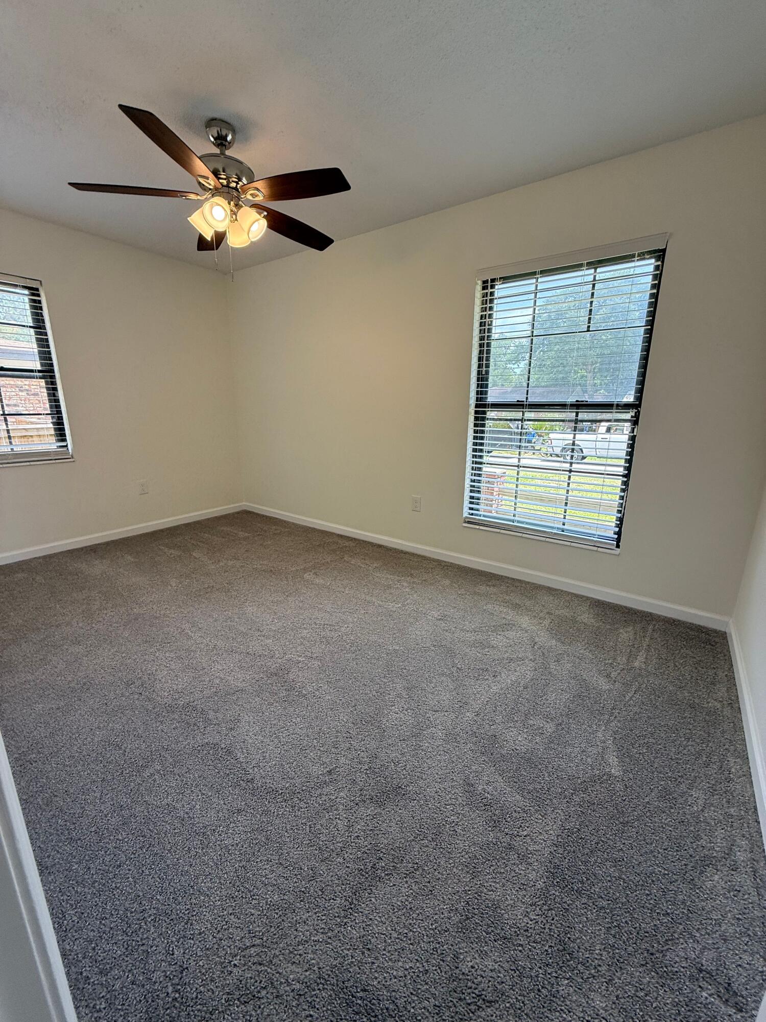 SUNSET BEACH - Residential Lease