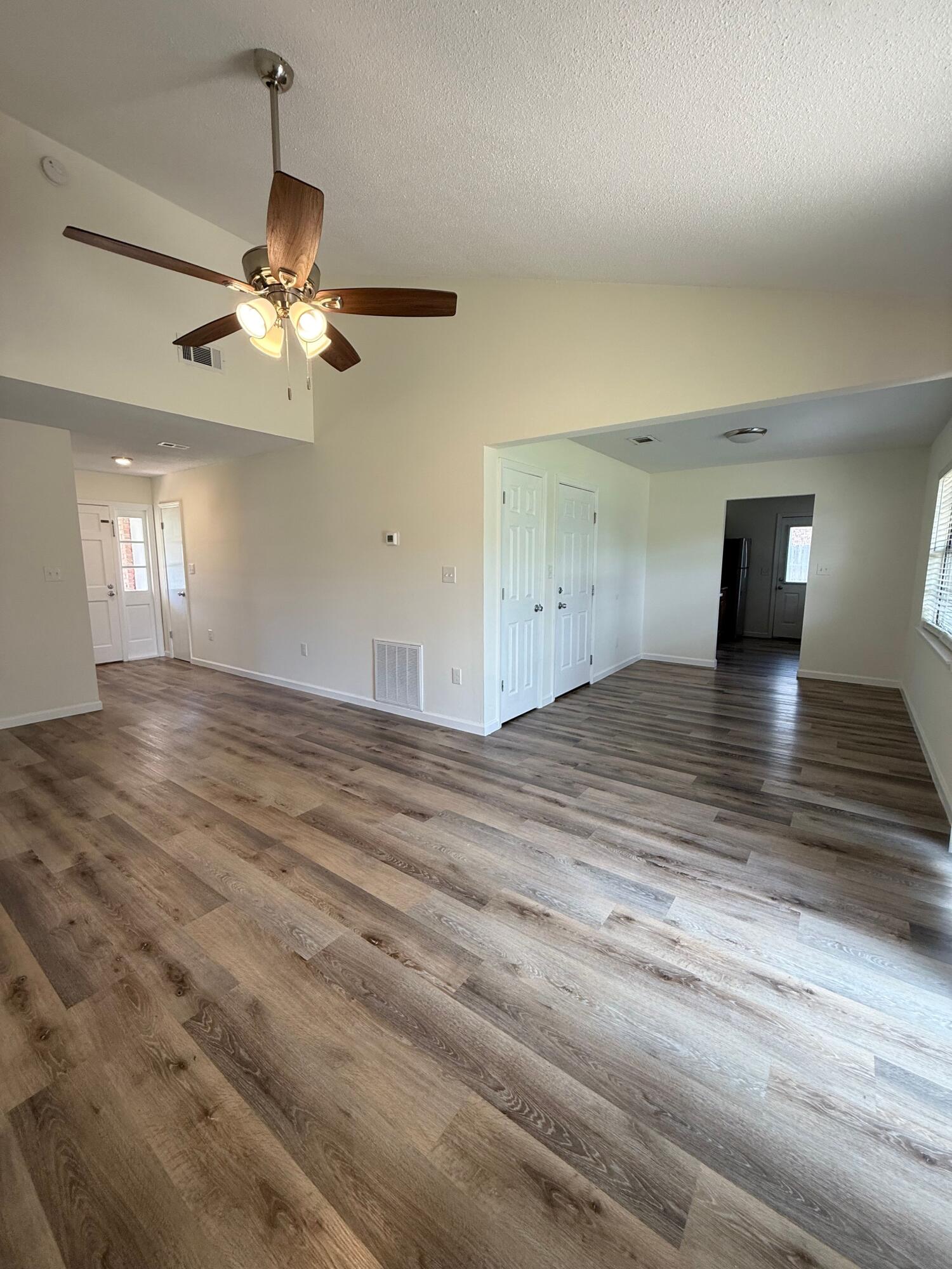 SUNSET BEACH - Residential Lease