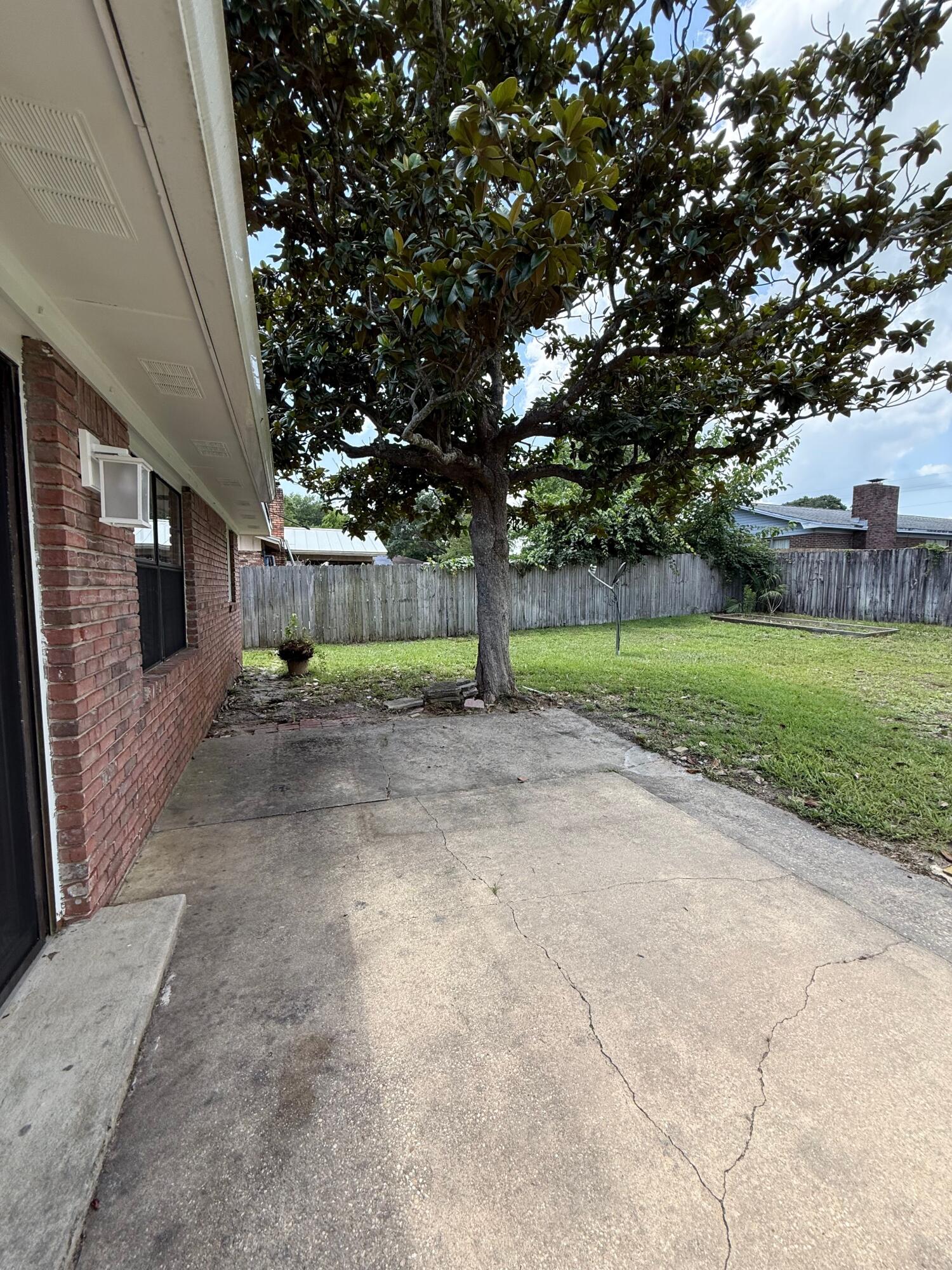SUNSET BEACH - Residential Lease