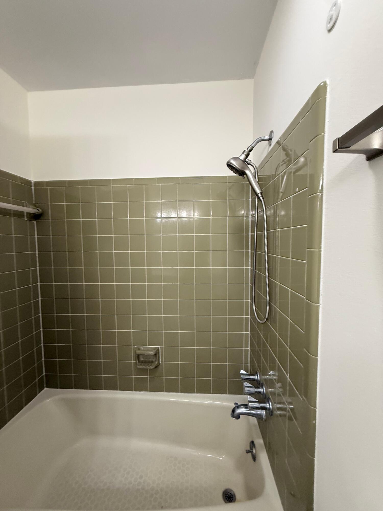 SUNSET BEACH - Residential Lease
