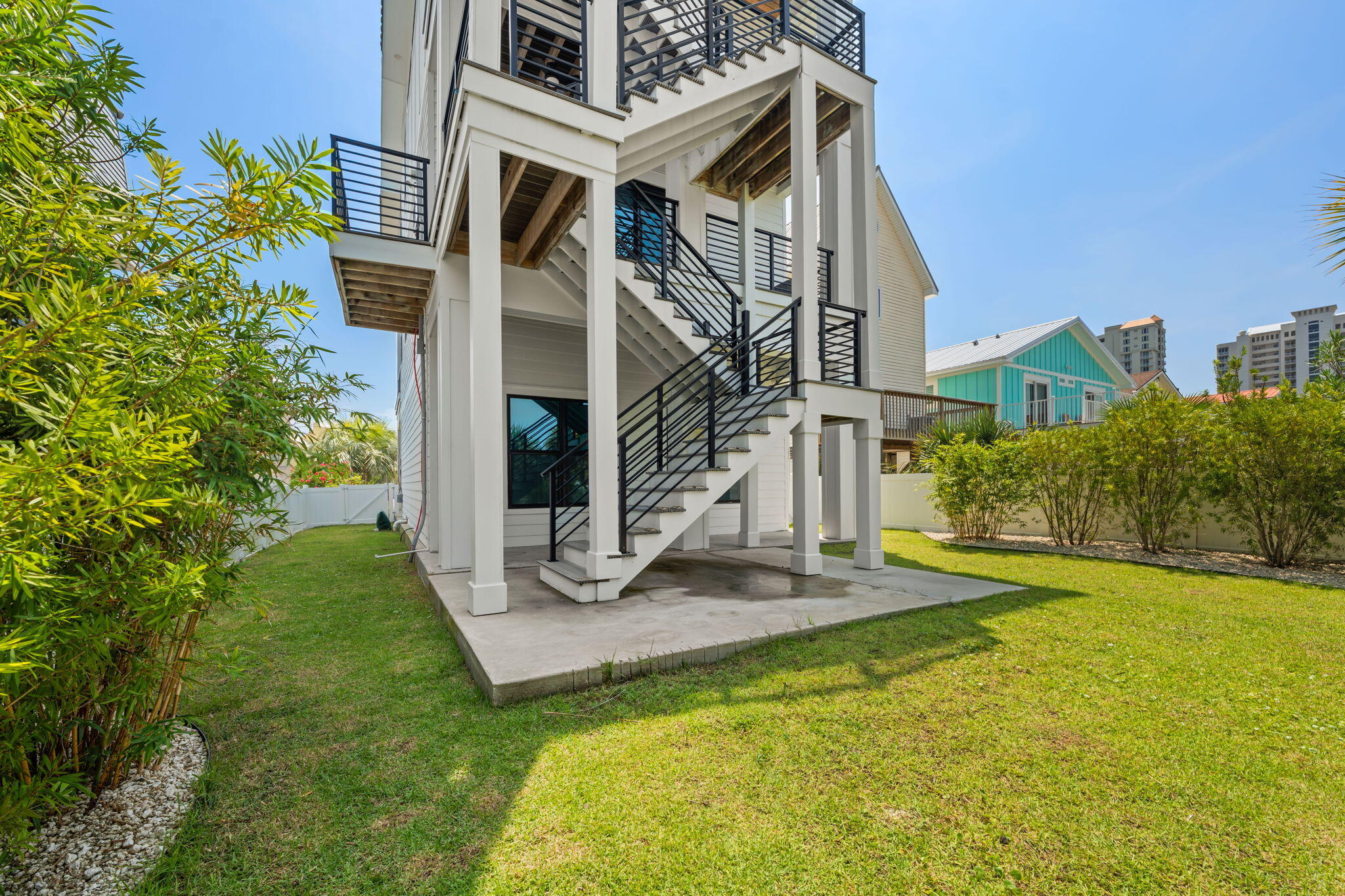 BAHIA BADAR - Residential