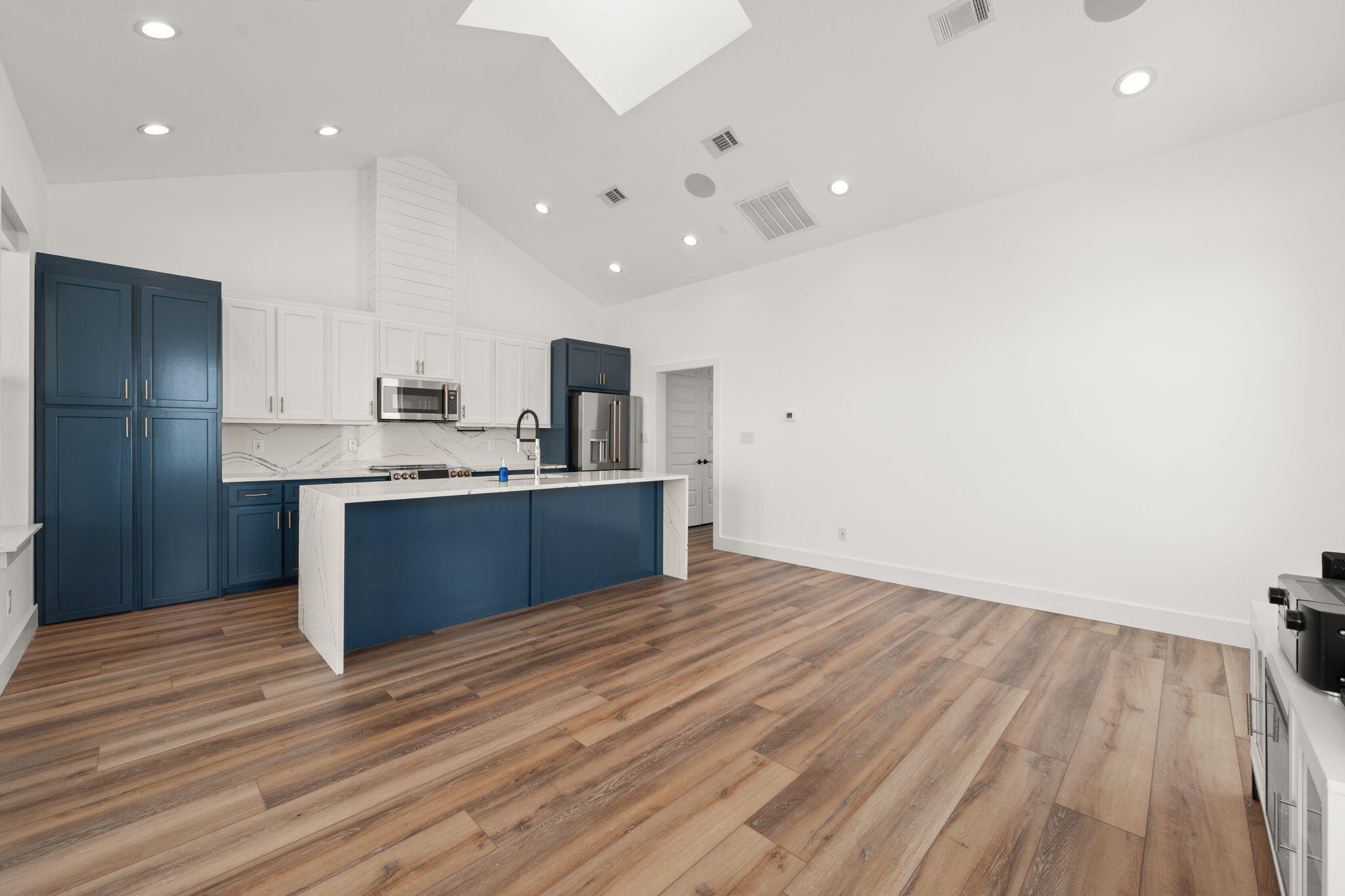 BAHIA BADAR - Residential