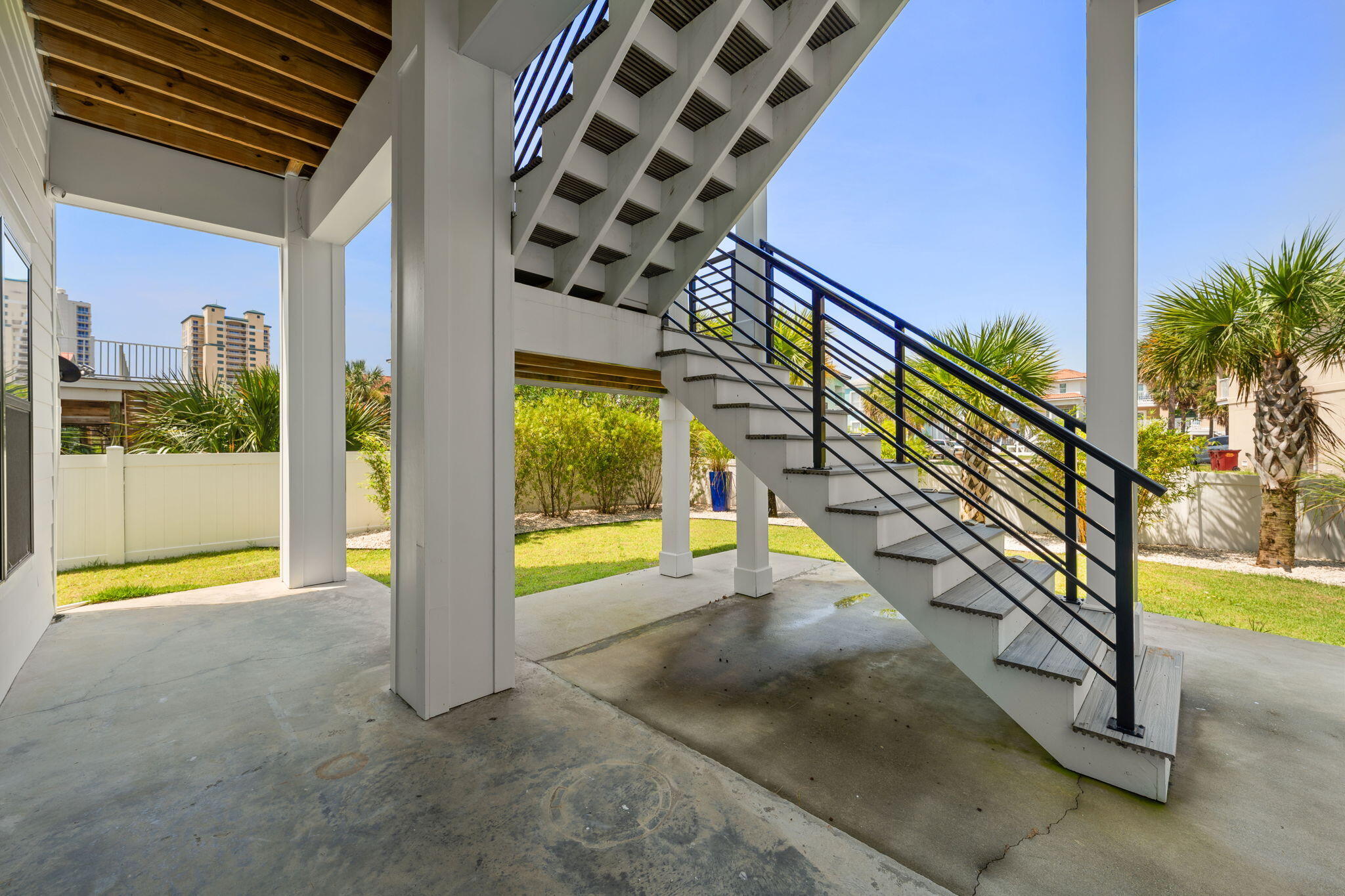 BAHIA BADAR - Residential