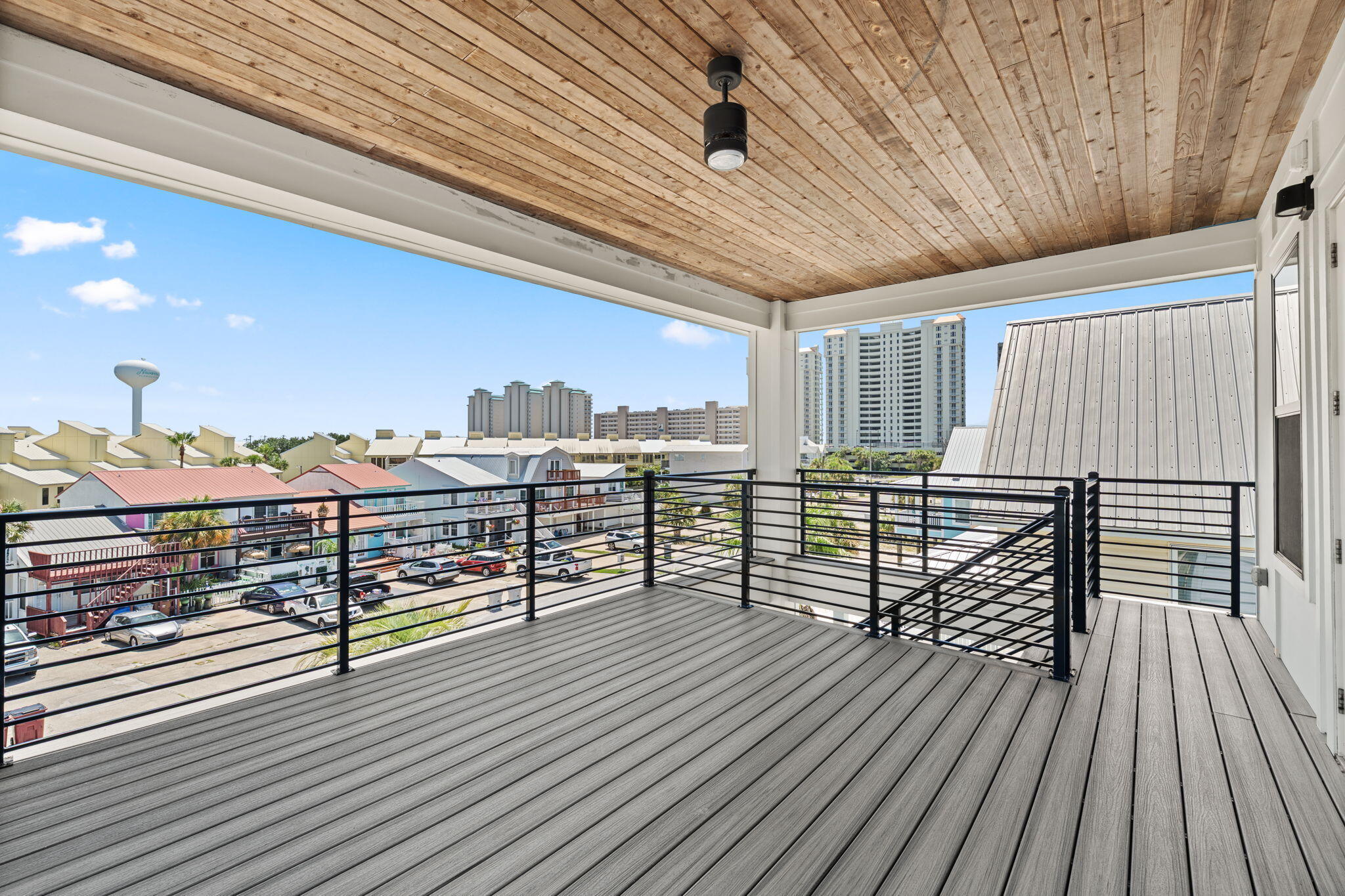 BAHIA BADAR - Residential