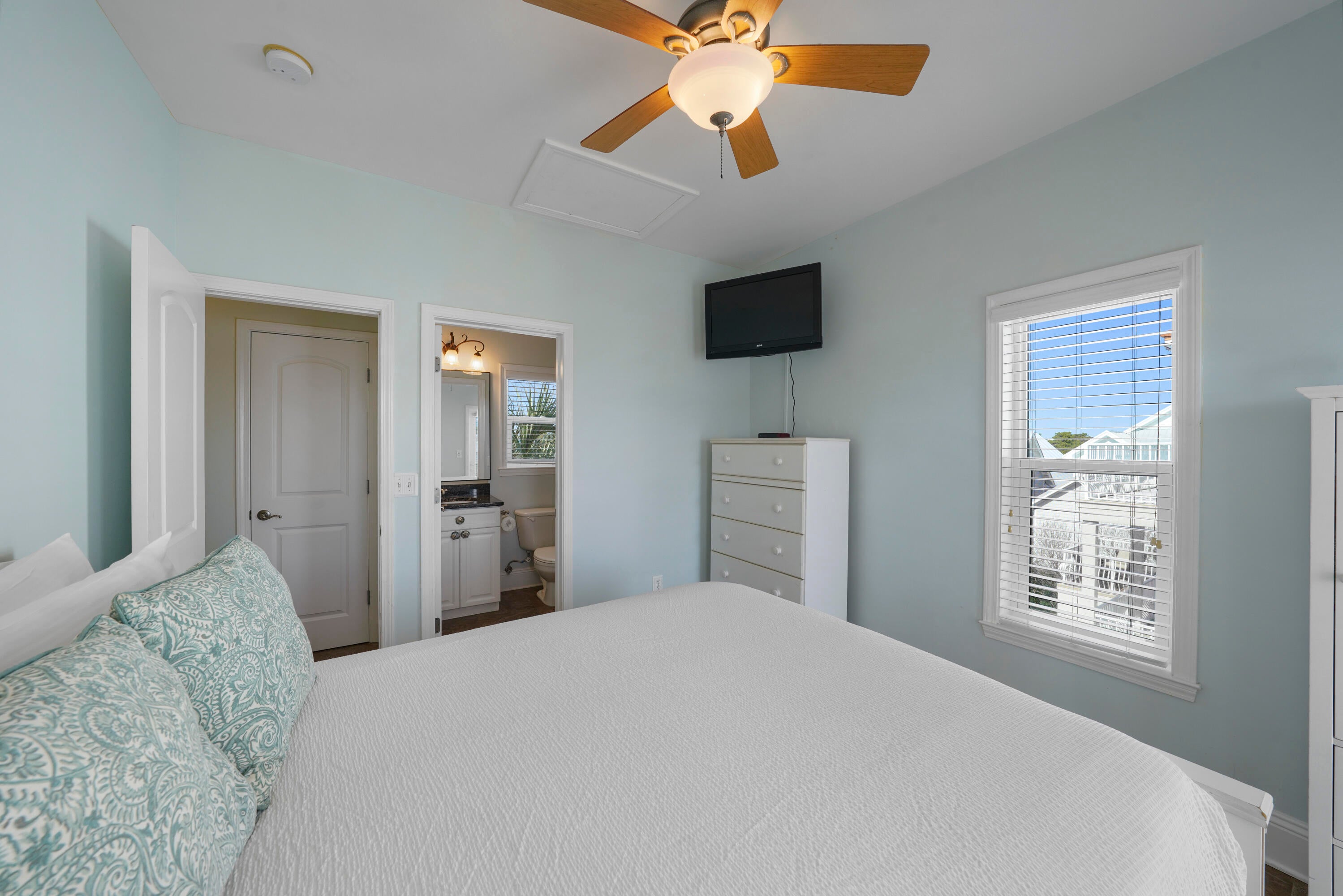 VILLAGE AT BLUE MOUNTAIN BEACH - Residential