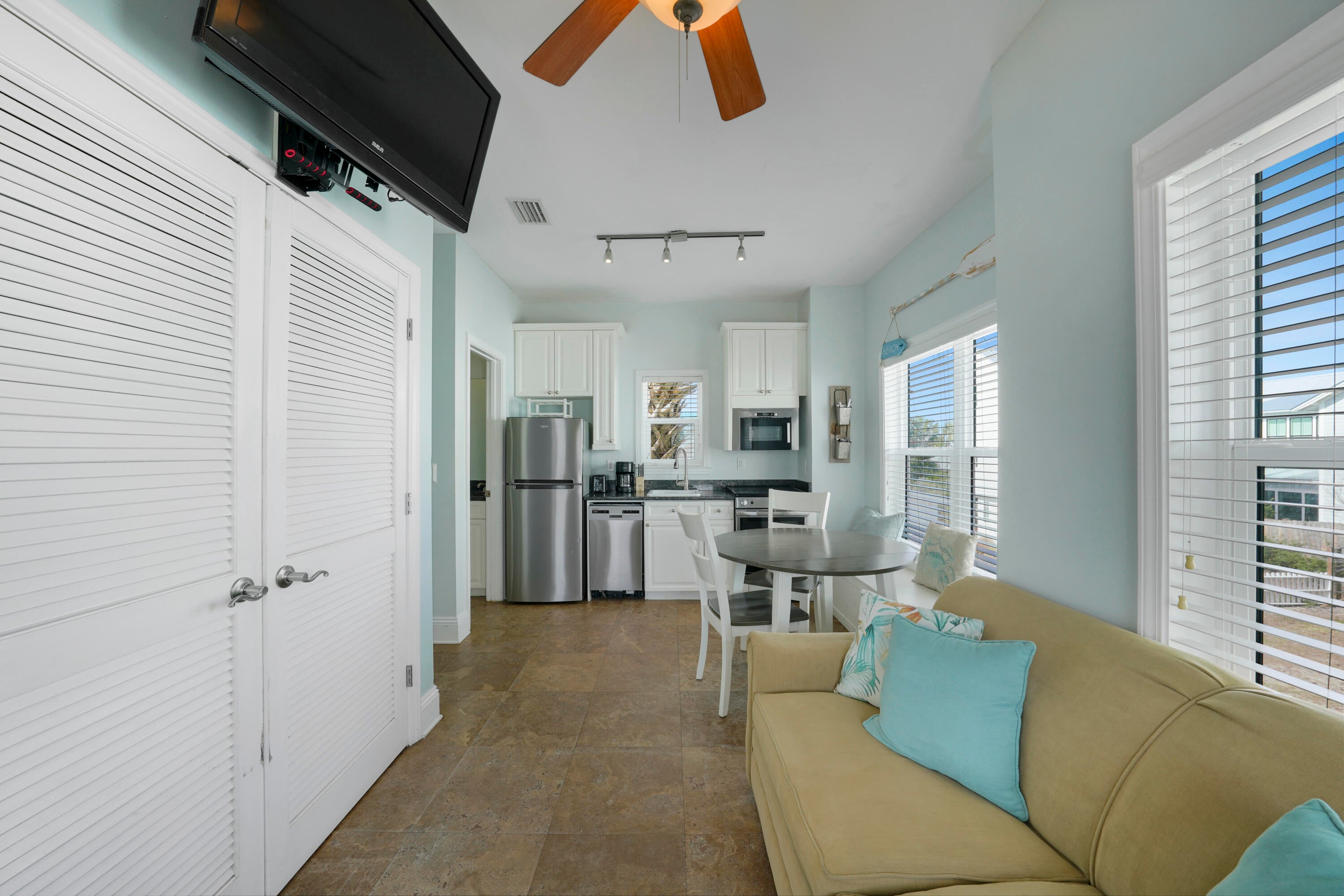 VILLAGE AT BLUE MOUNTAIN BEACH - Residential