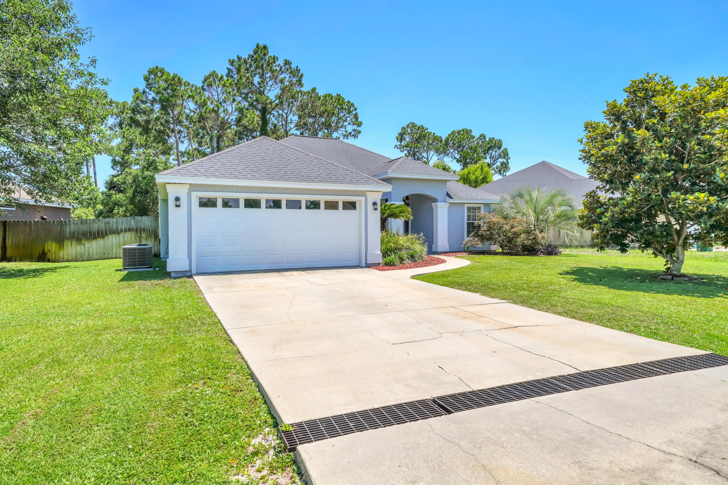 HIDDEN PINES PH V - Residential