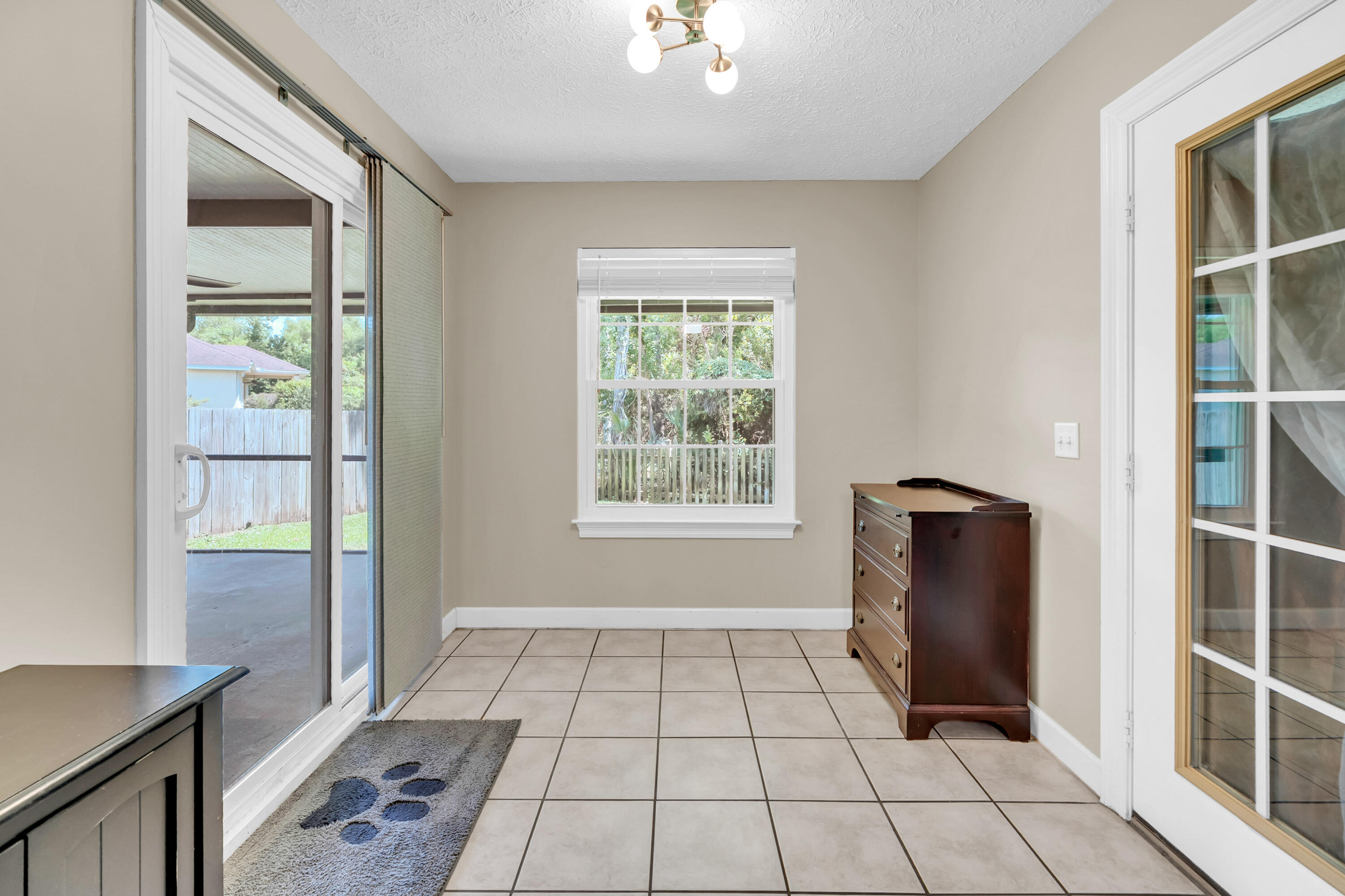 HIDDEN PINES PH V - Residential