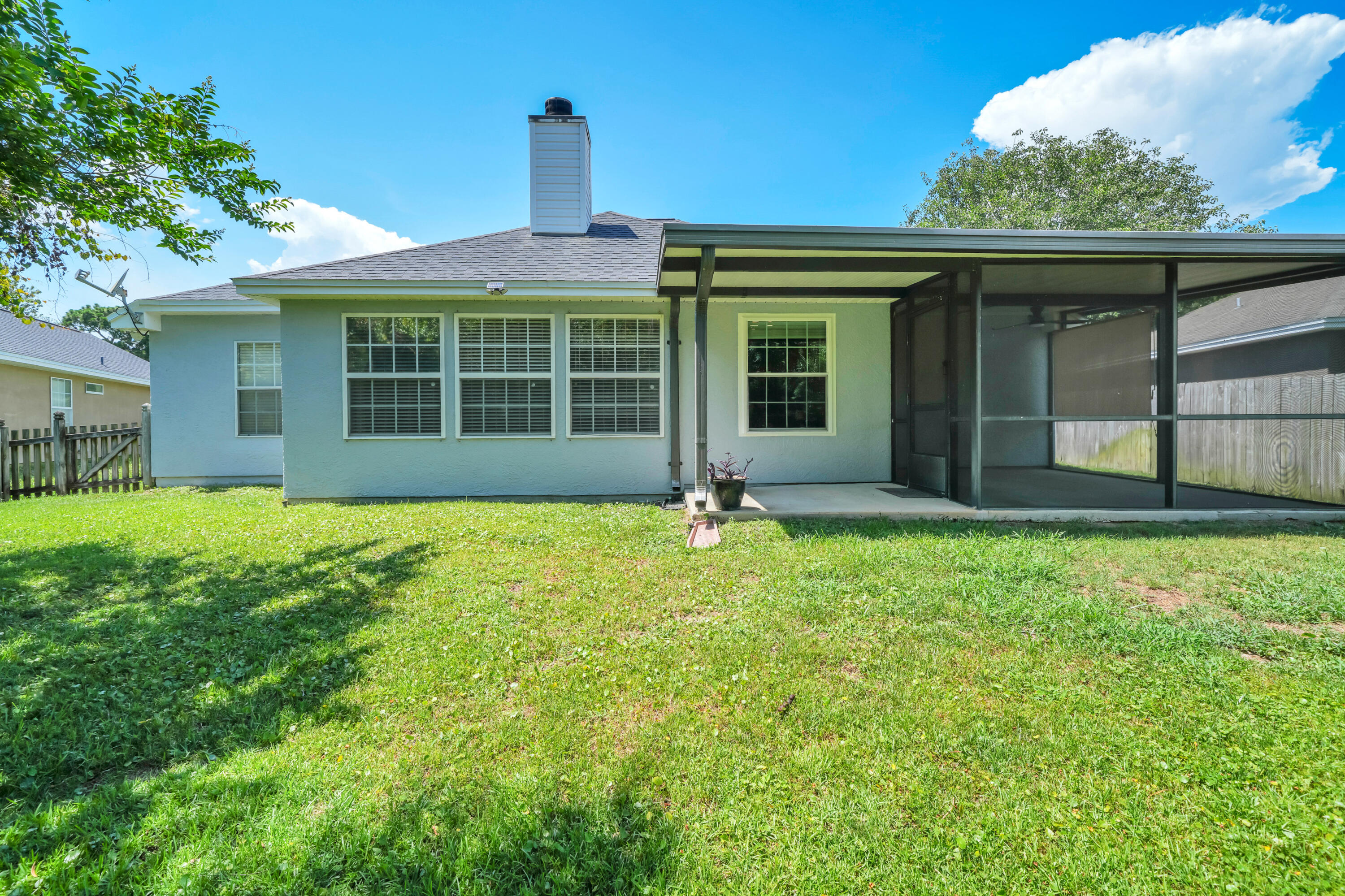 HIDDEN PINES PH V - Residential