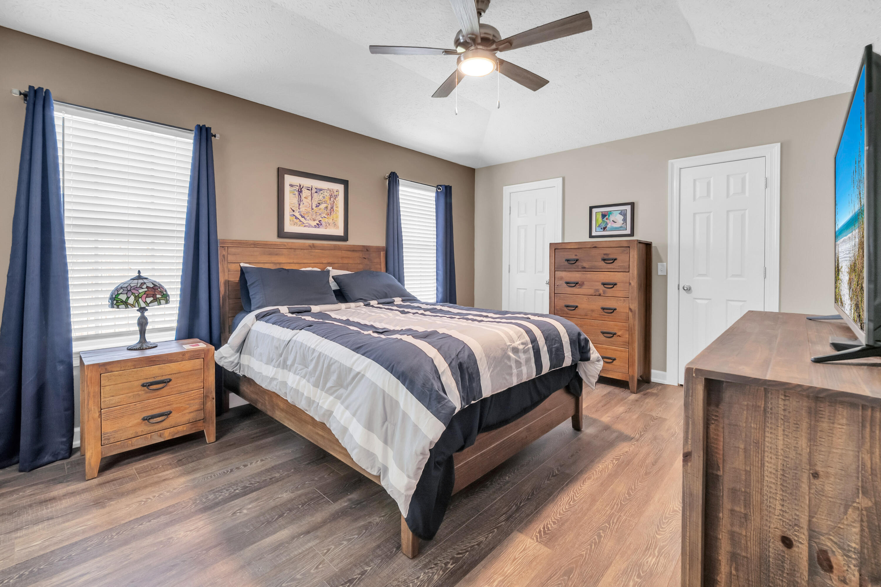 HIDDEN PINES PH V - Residential