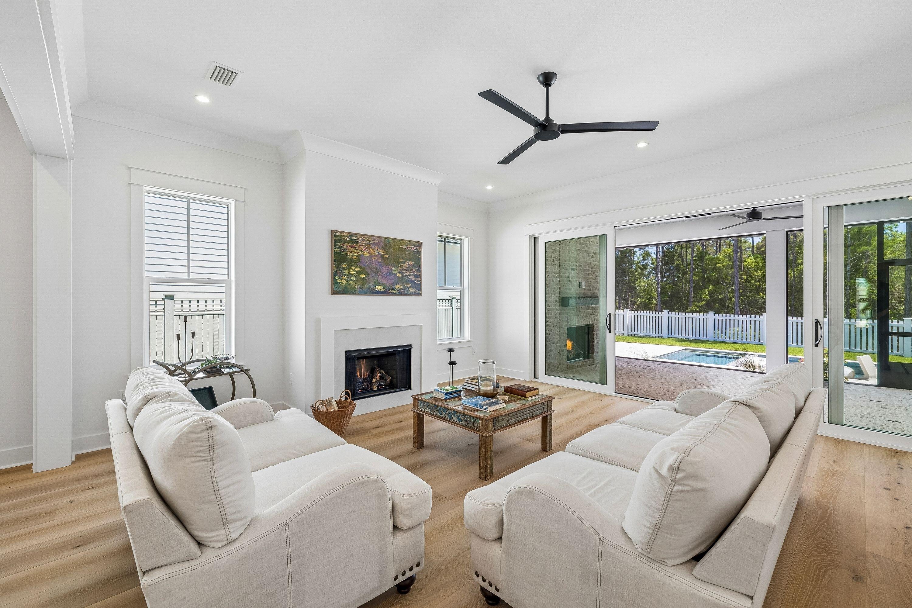 WATERSOUND ORIGINS - Residential