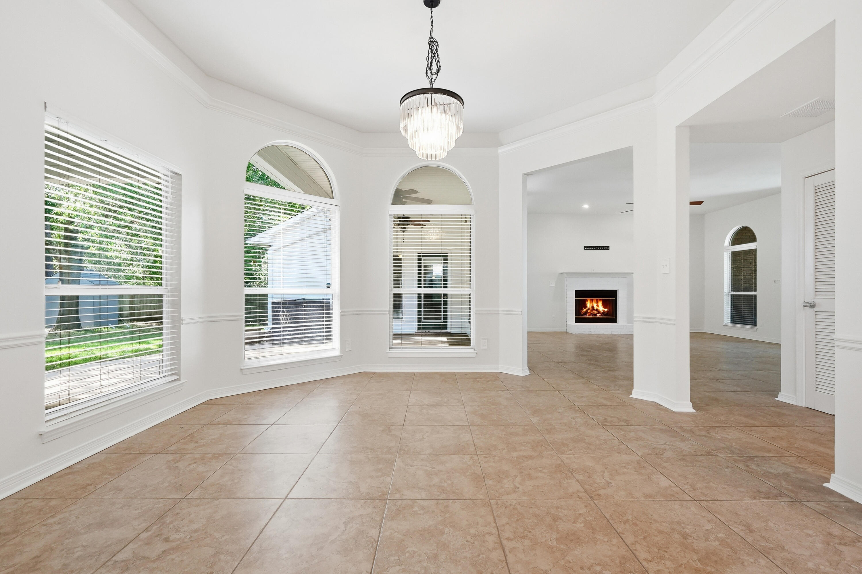 PARKWOOD ESTATES PH 5 - Residential Lease