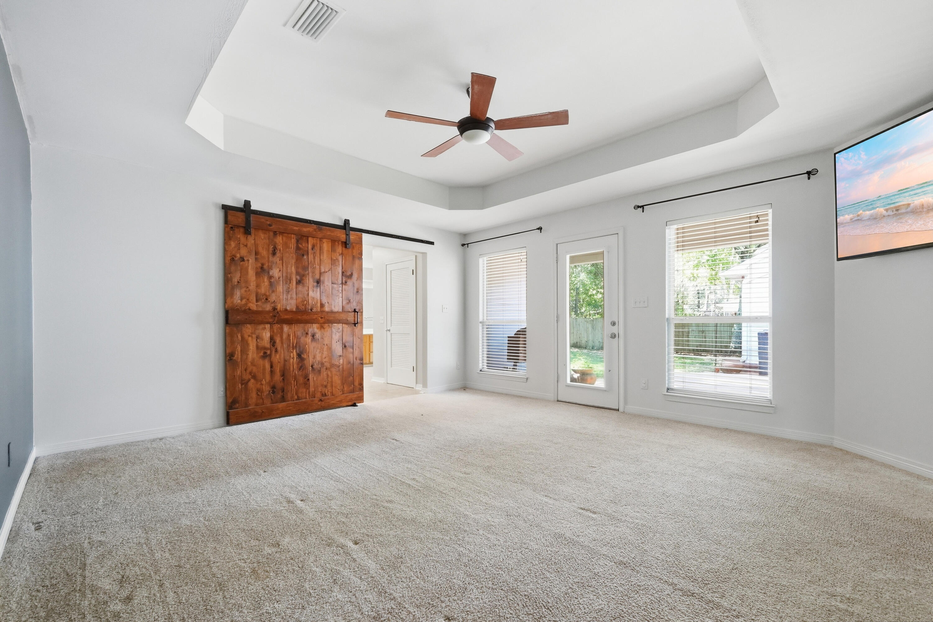 PARKWOOD ESTATES PH 5 - Residential Lease