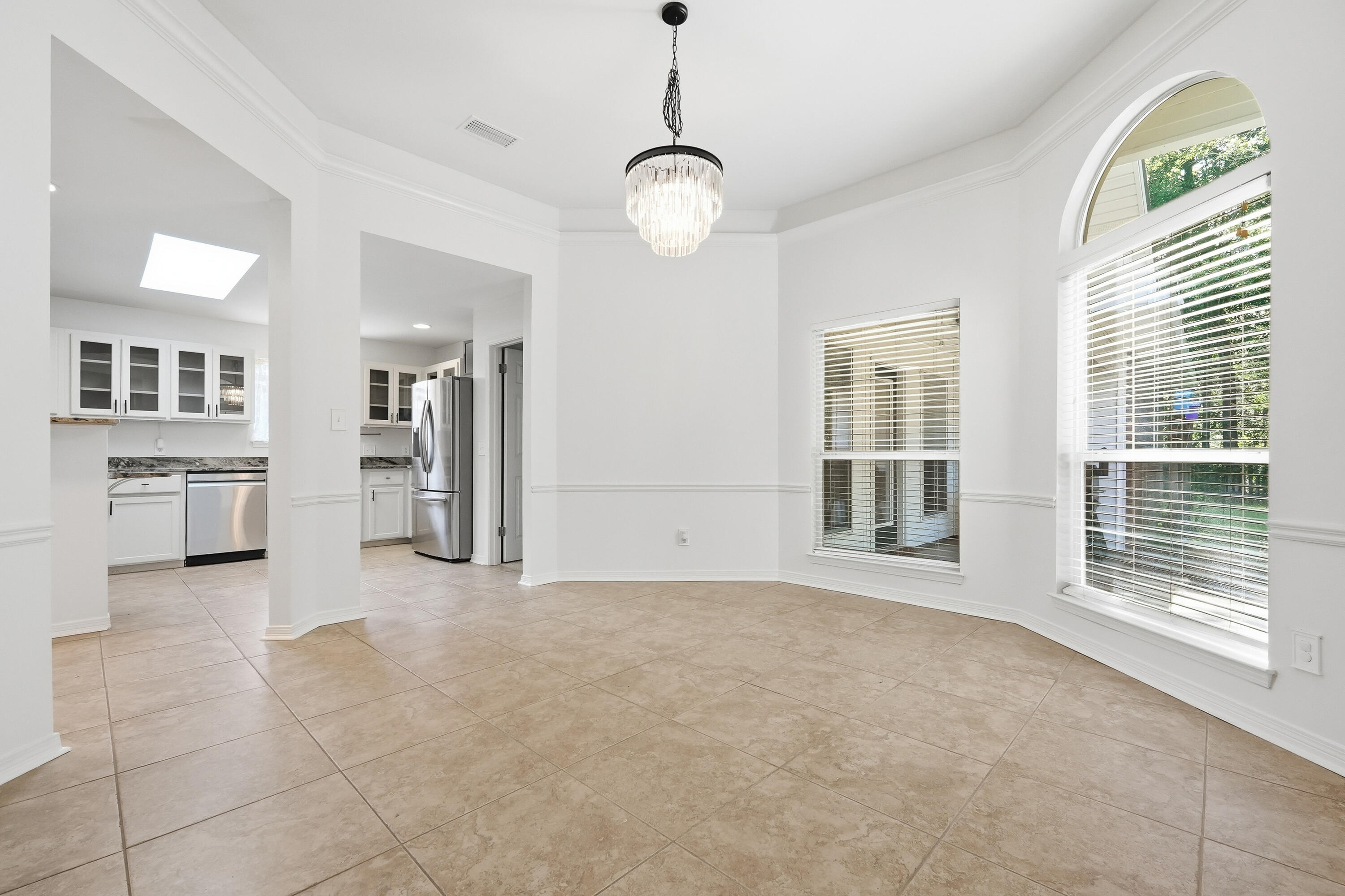 PARKWOOD ESTATES PH 5 - Residential Lease