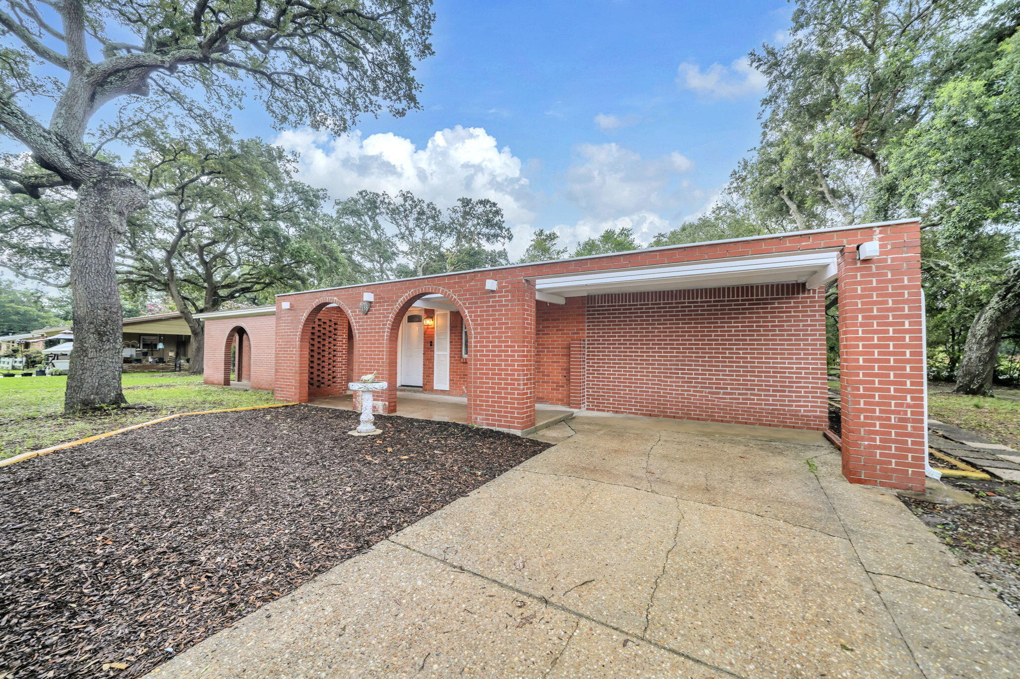 VESTA HEIGHTS 4TH ADDN - Residential