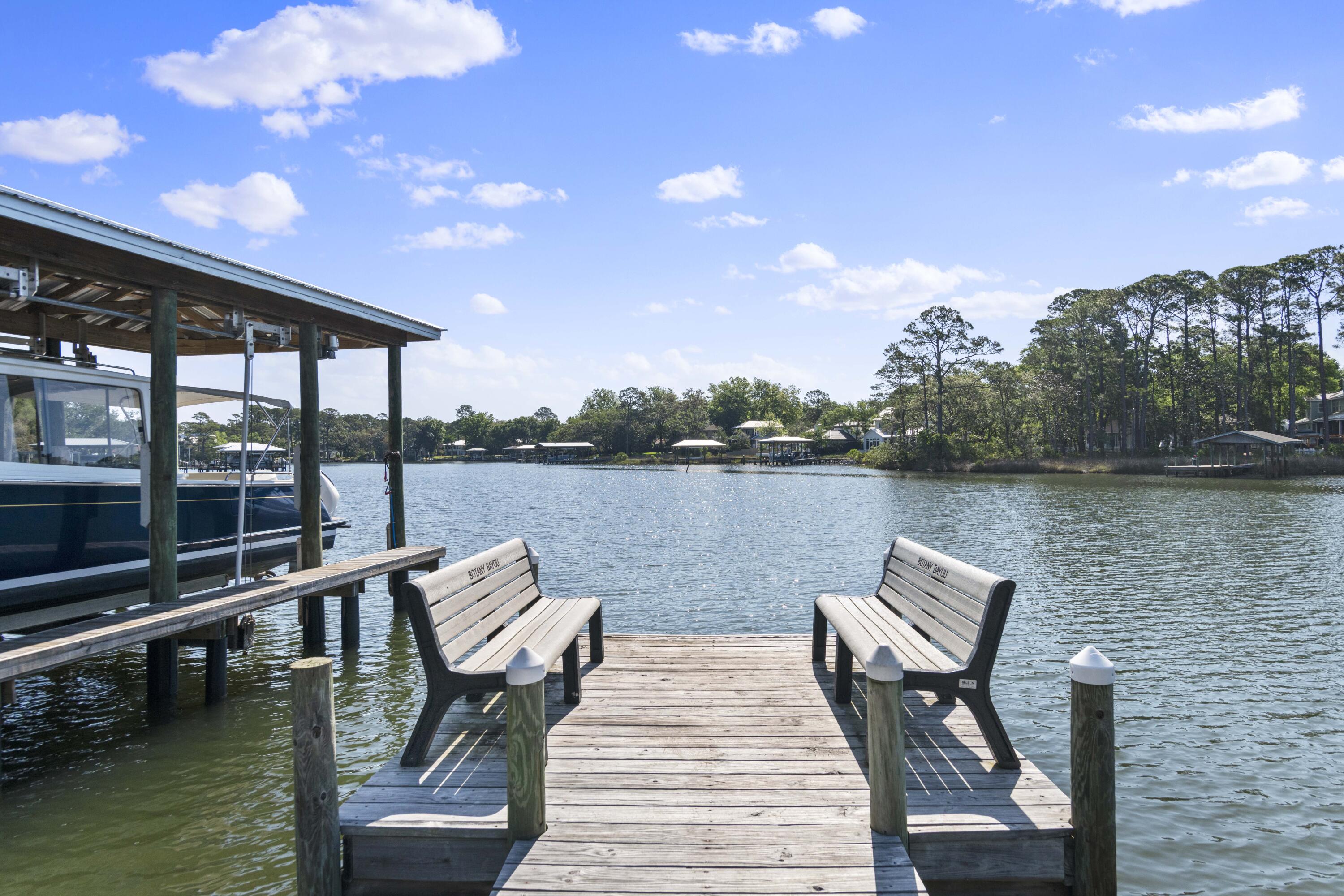 BOTANY BAYOU - Residential