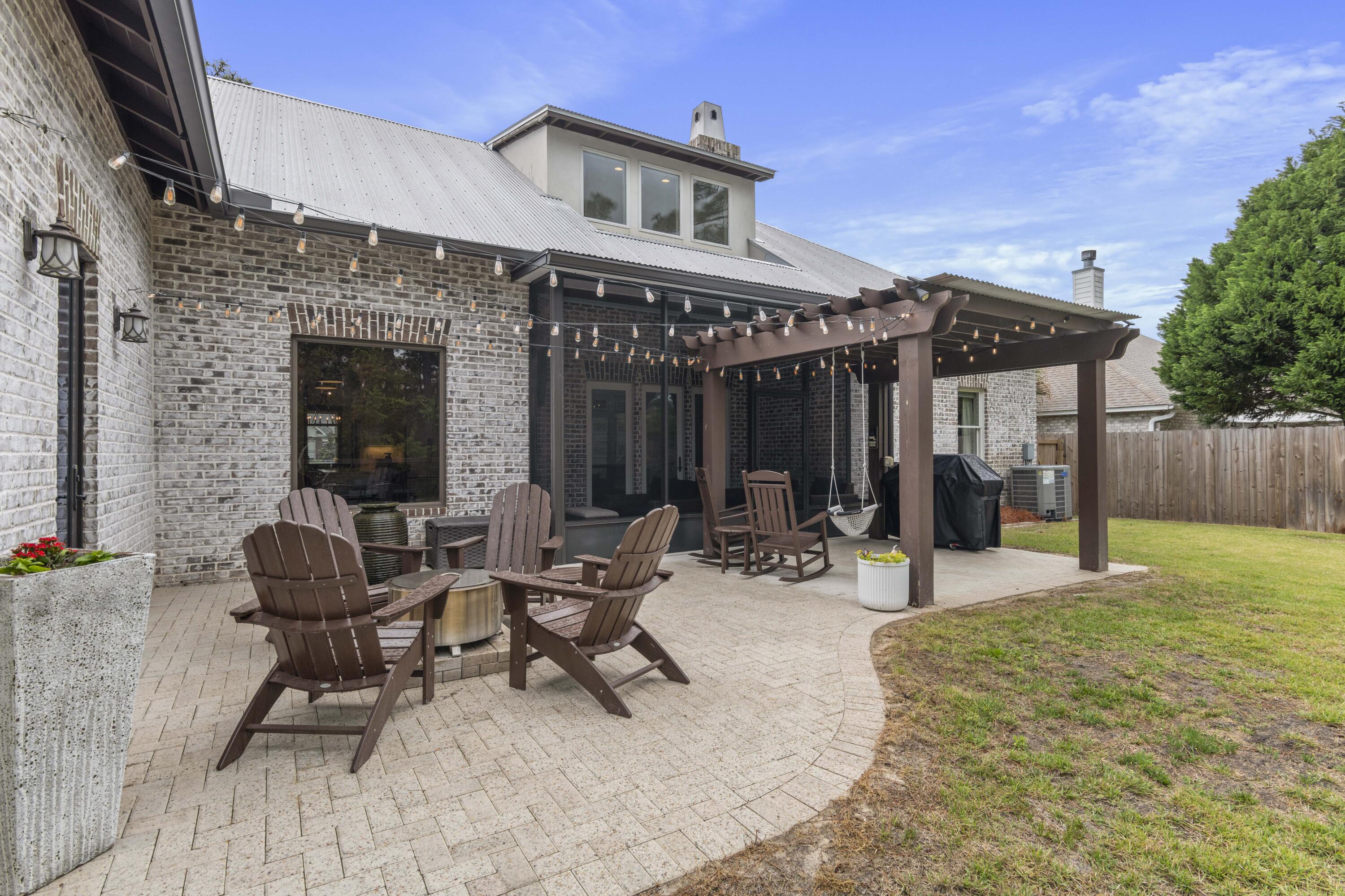 BOTANY BAYOU - Residential