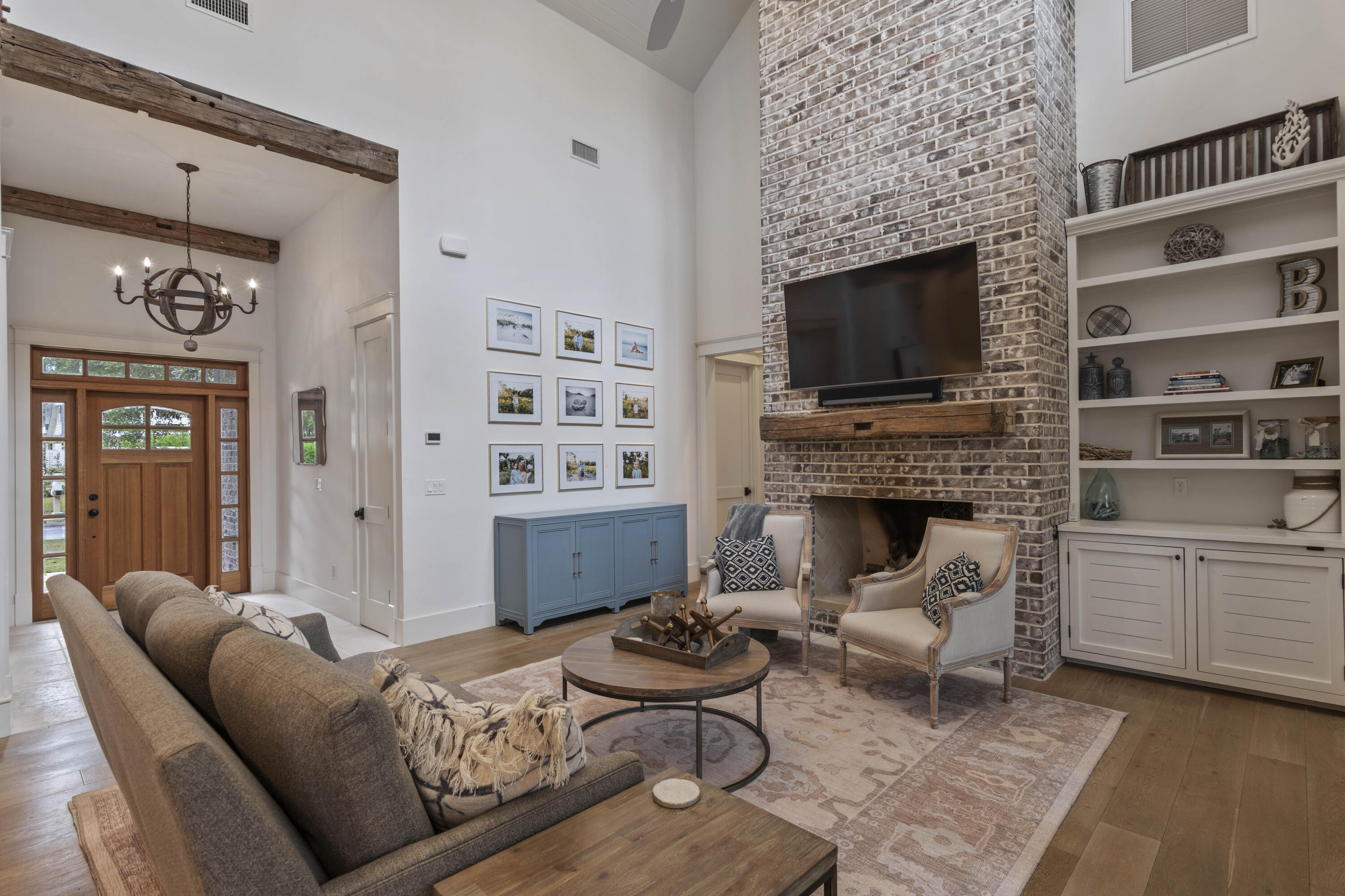 BOTANY BAYOU - Residential
