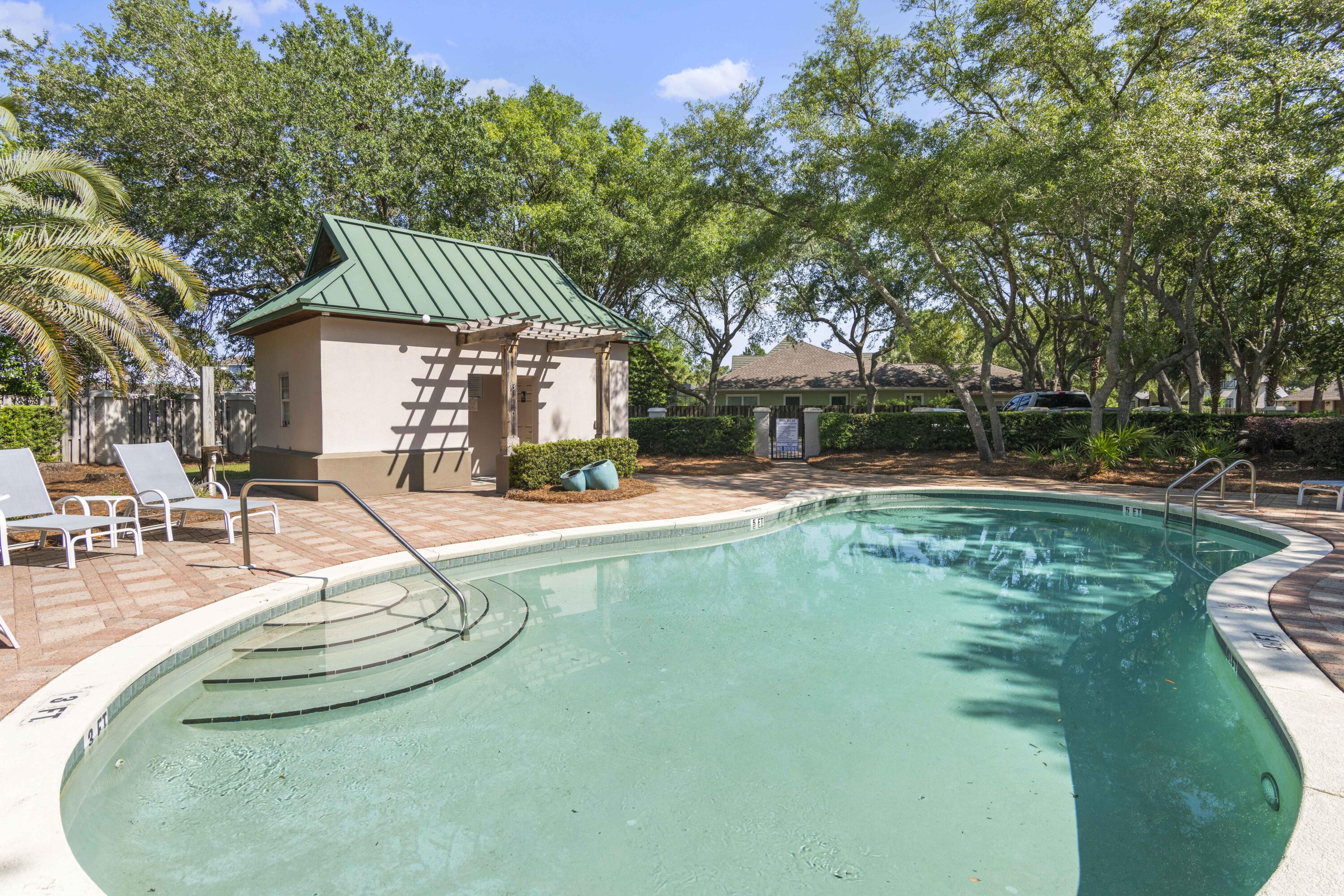 BOTANY BAYOU - Residential