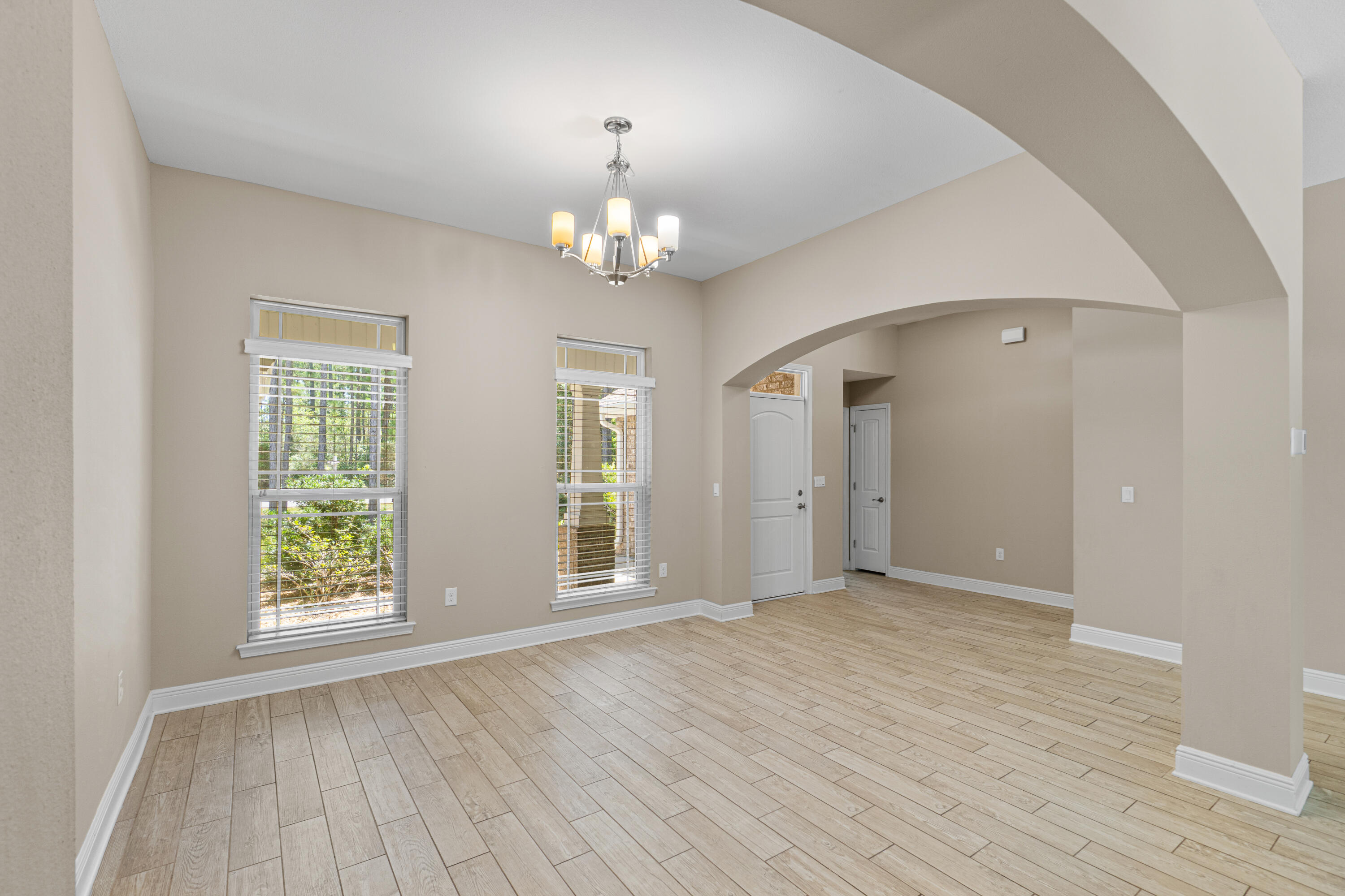 HOLLEY BY THE SEA - Residential