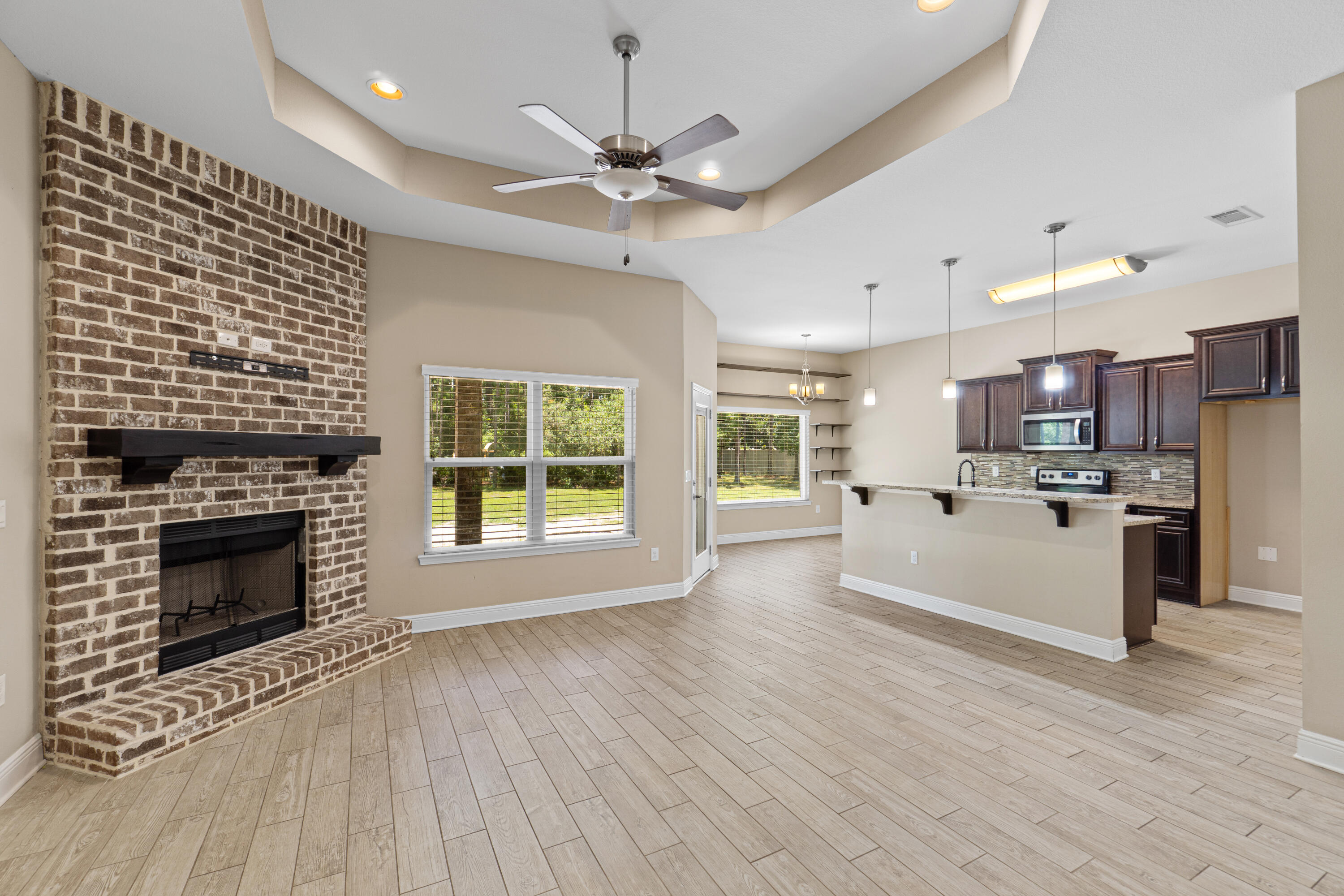 HOLLEY BY THE SEA - Residential