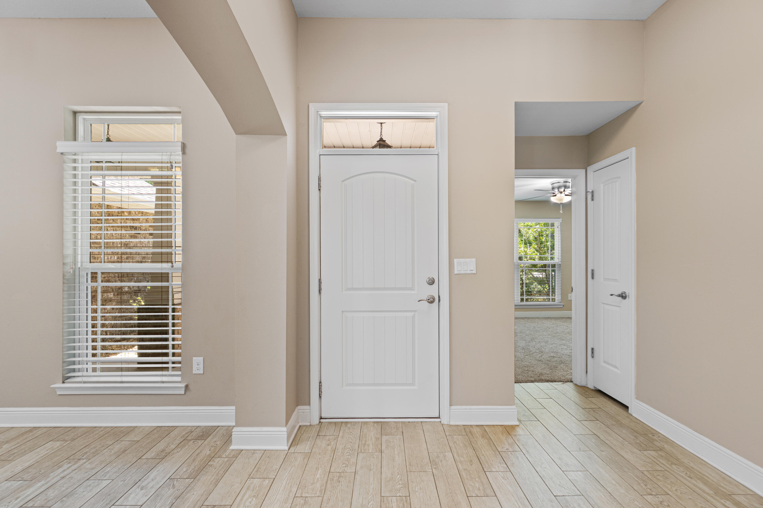 HOLLEY BY THE SEA - Residential