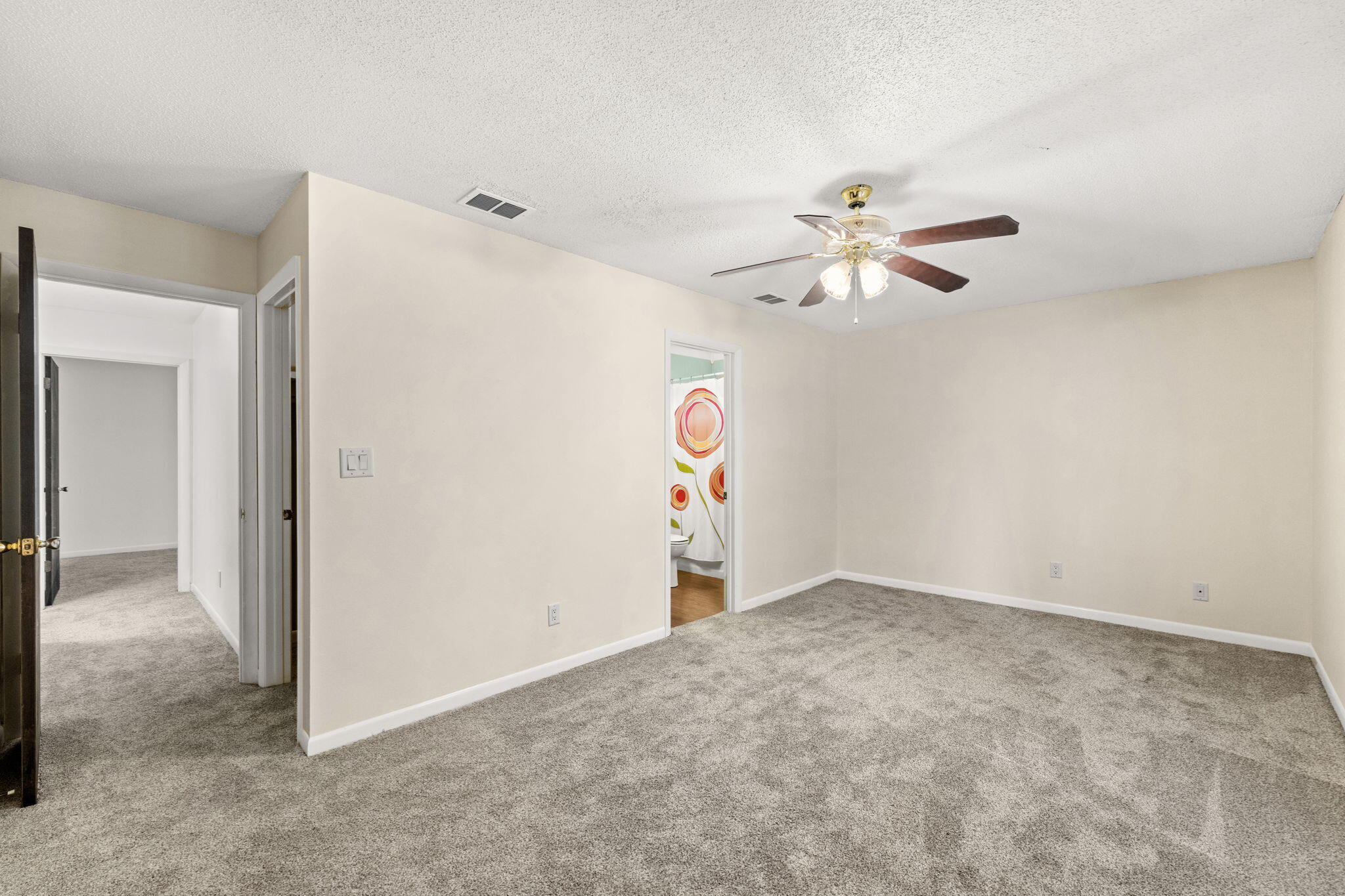 SHANGRA WOODS - Residential