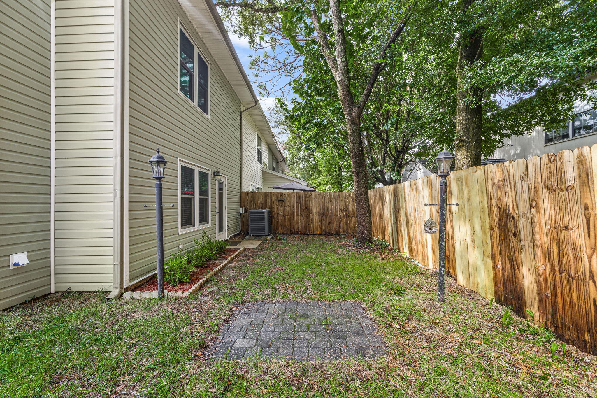 SHANGRA WOODS - Residential