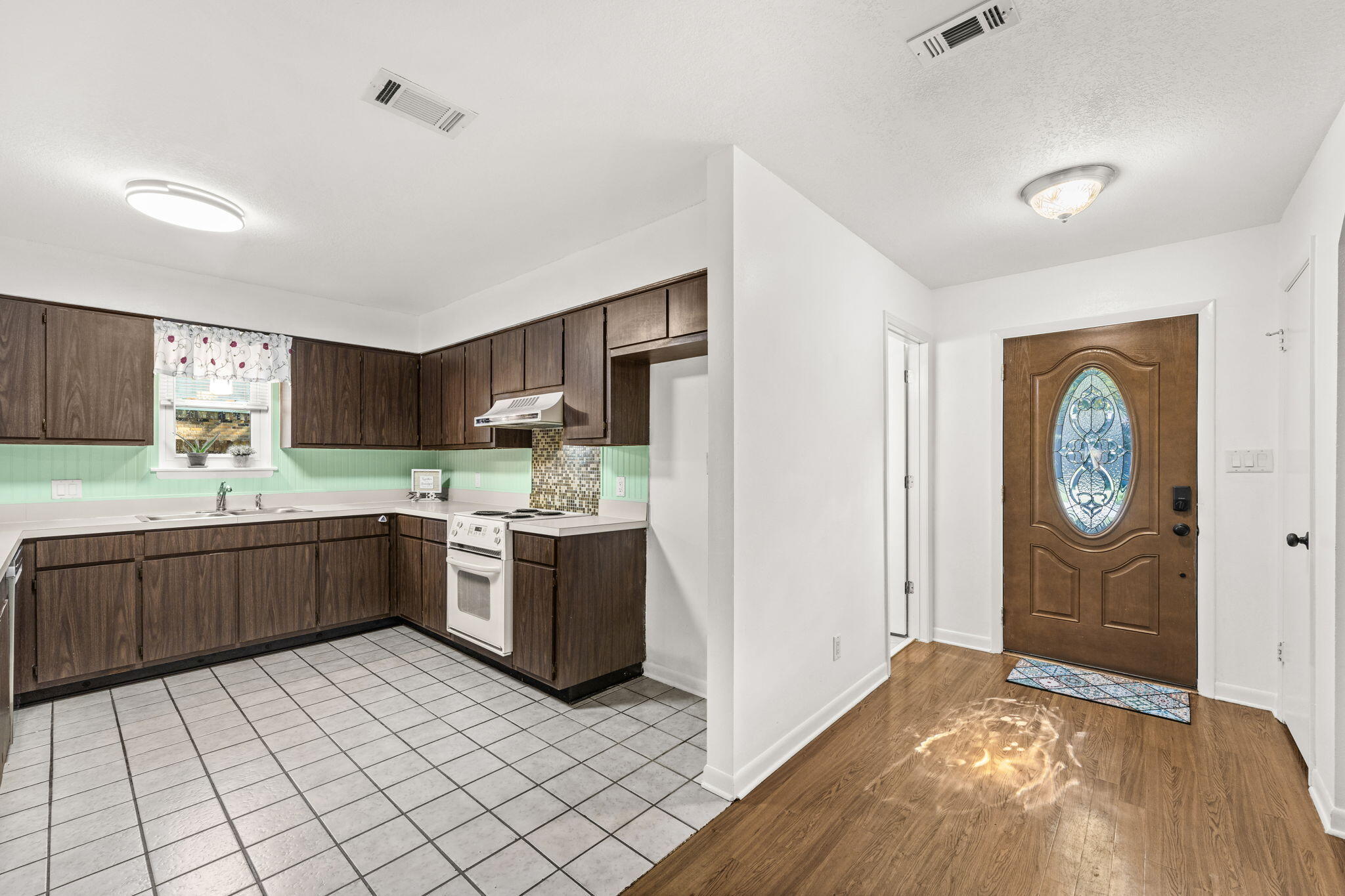 SHANGRA WOODS - Residential