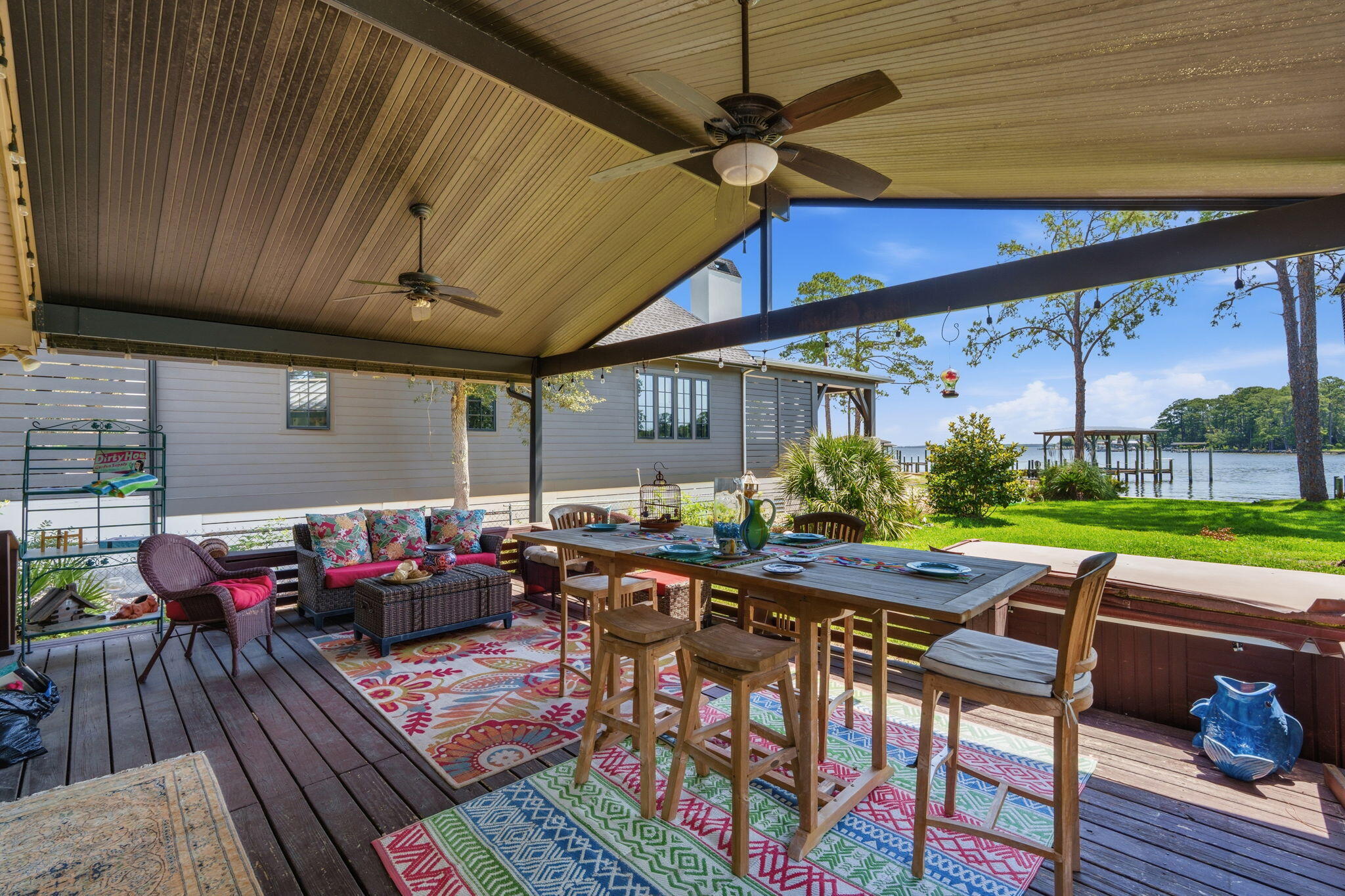 HEWETT POINT UNREC - Residential