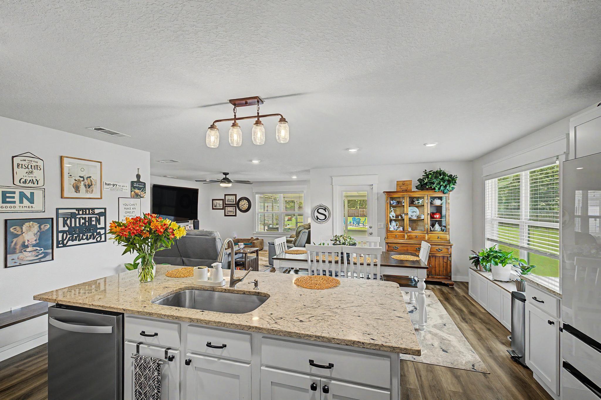 SADDLEBROOK ESTATES - Residential