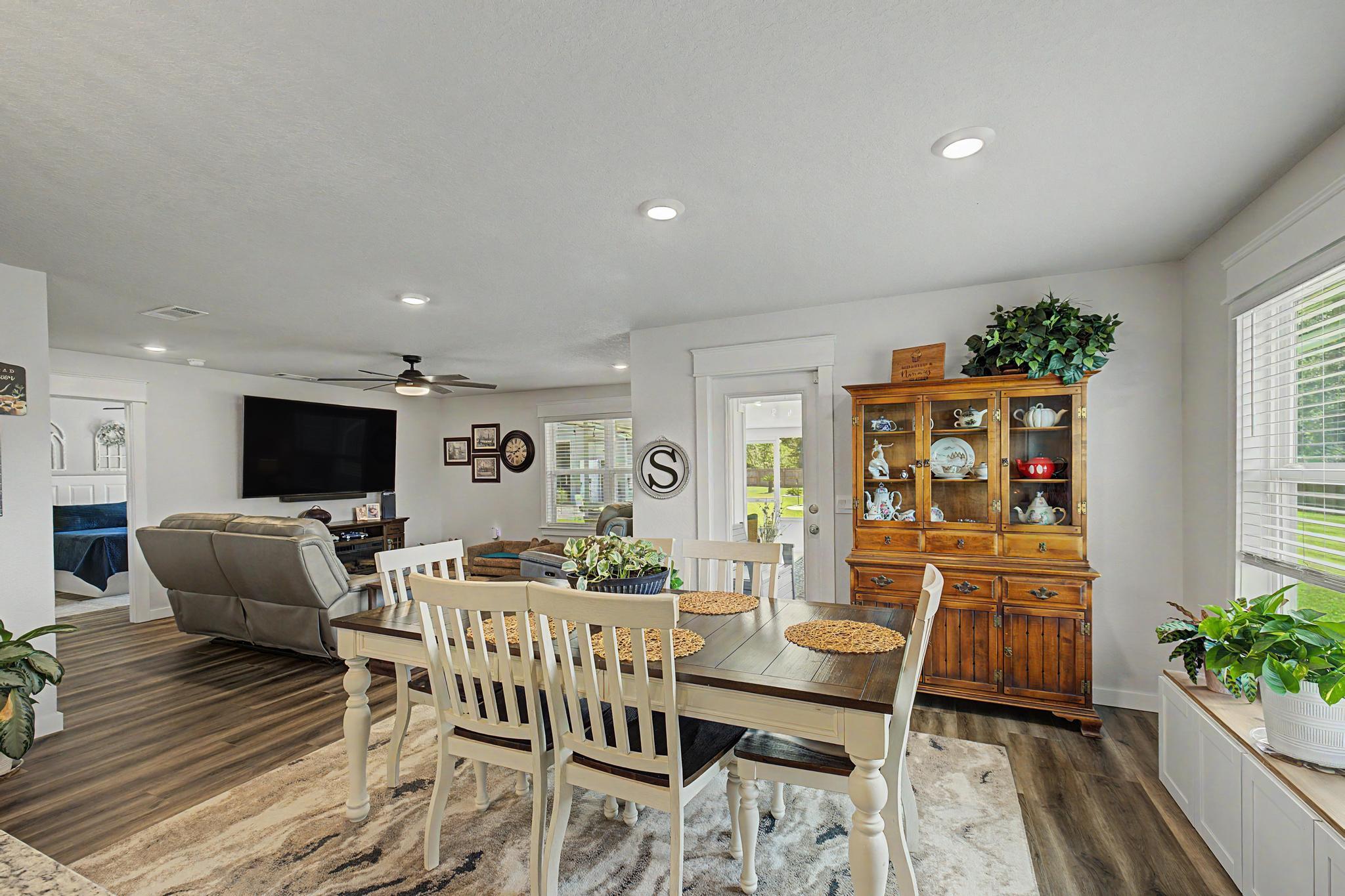 SADDLEBROOK ESTATES - Residential