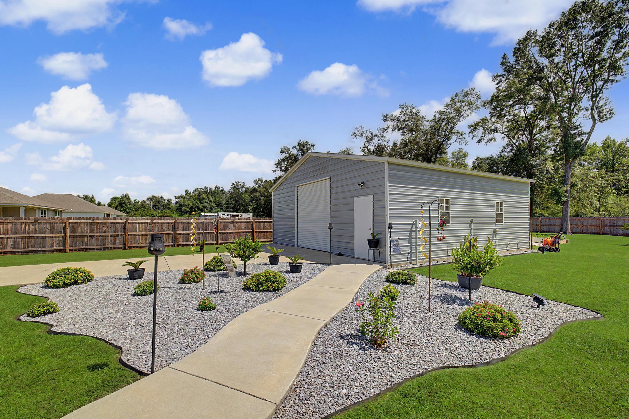 SADDLEBROOK ESTATES - Residential