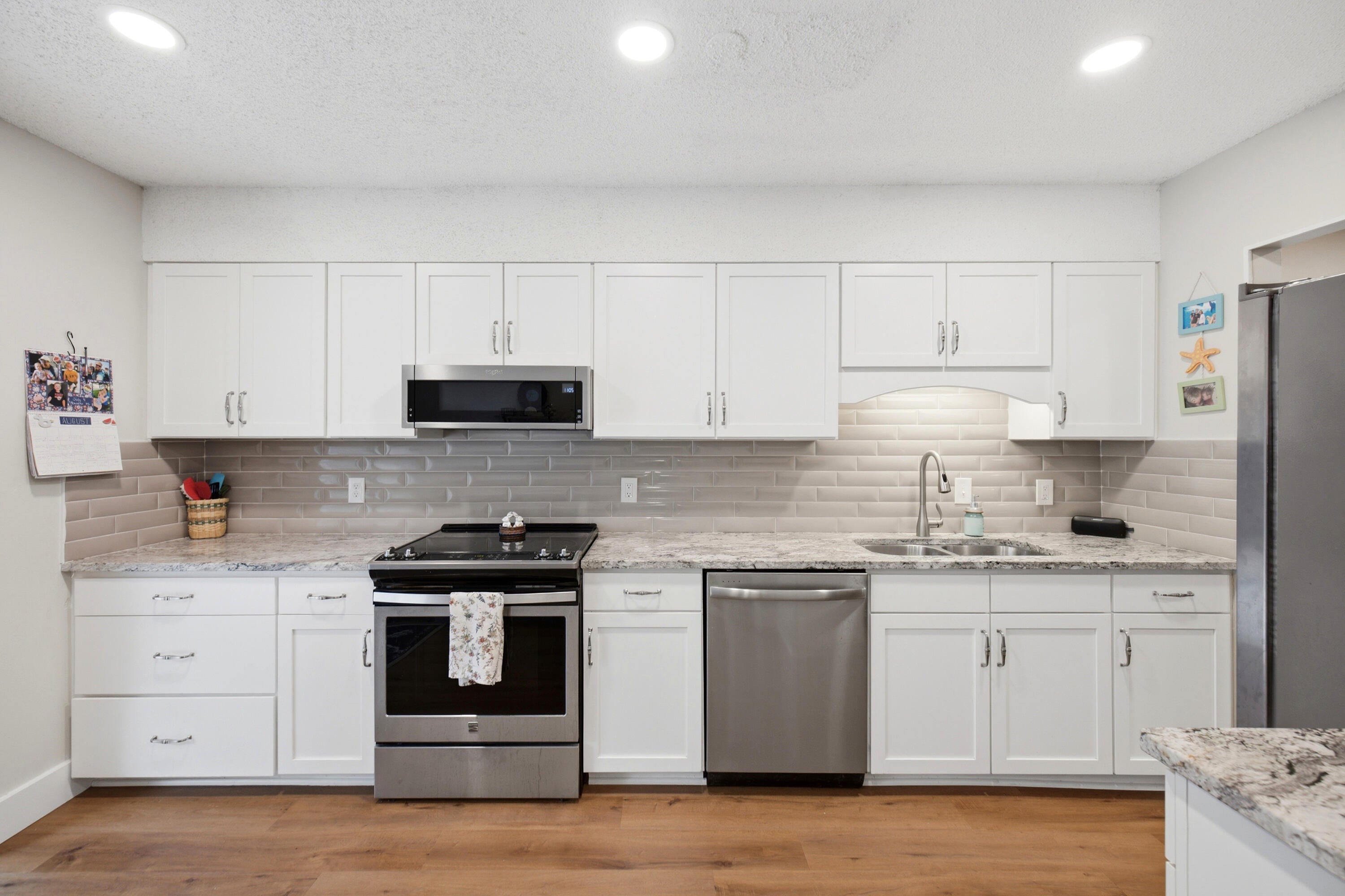 ROYAL OAK VILLAS BLUEWATER BAY - Residential
