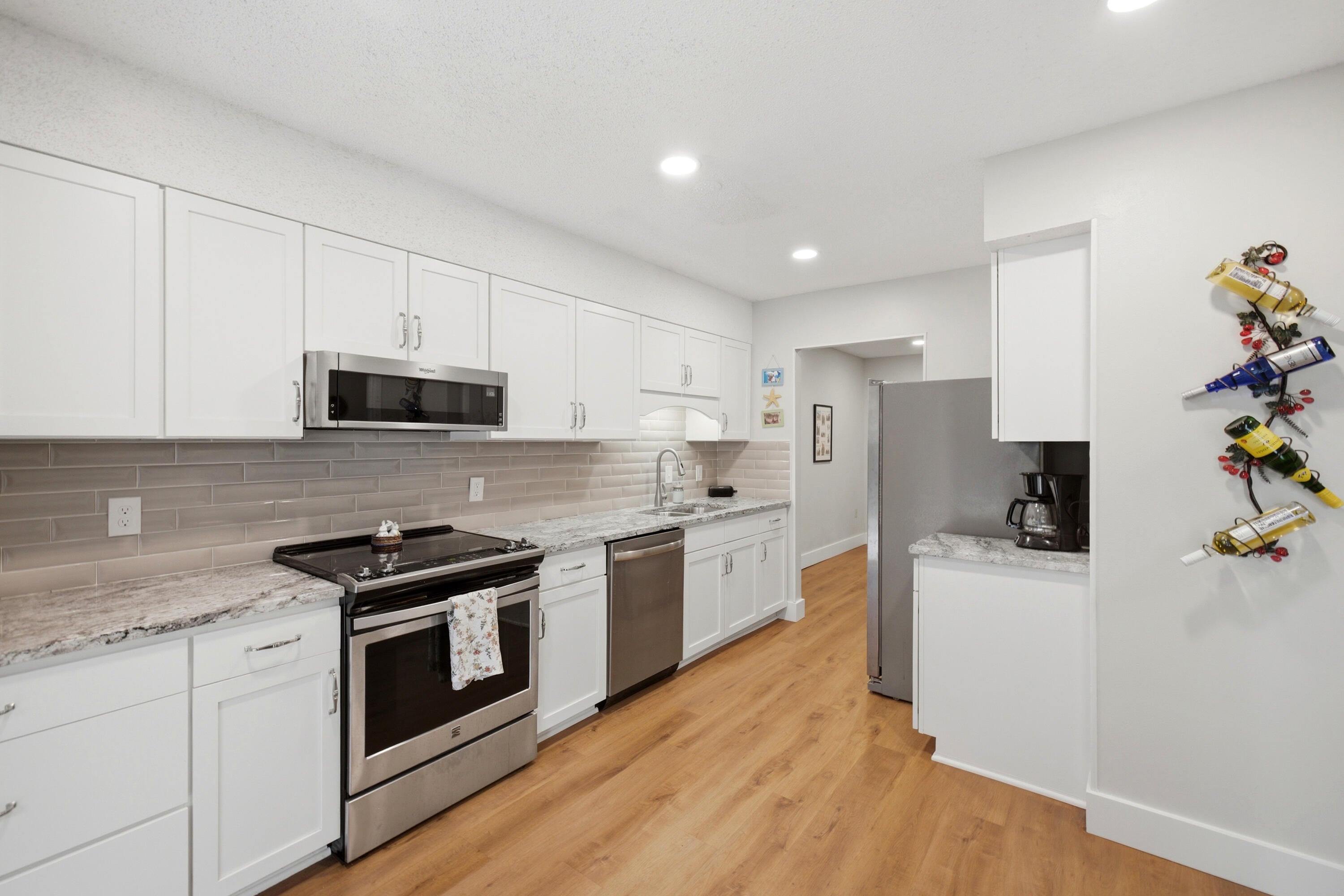 ROYAL OAK VILLAS BLUEWATER BAY - Residential