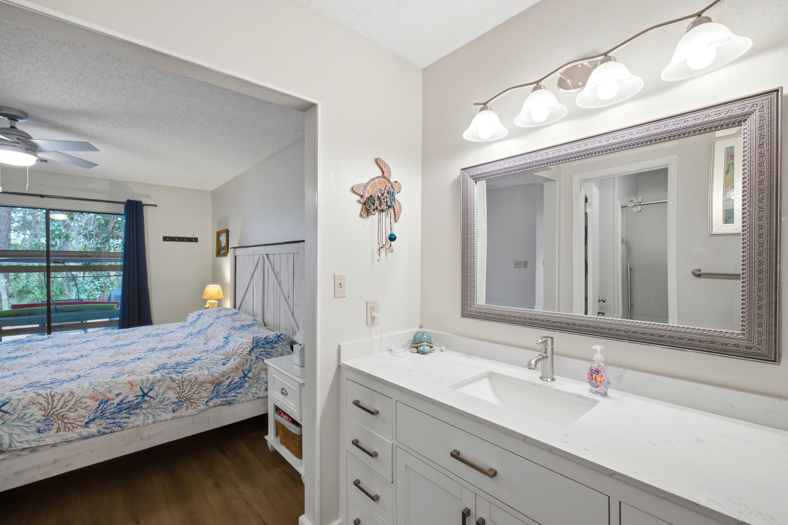 ROYAL OAK VILLAS BLUEWATER BAY - Residential
