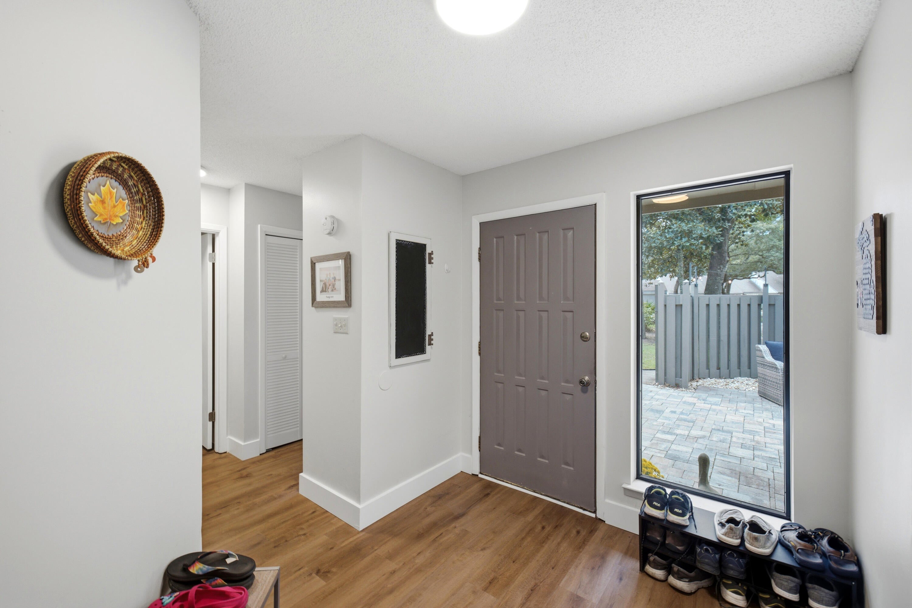 ROYAL OAK VILLAS BLUEWATER BAY - Residential