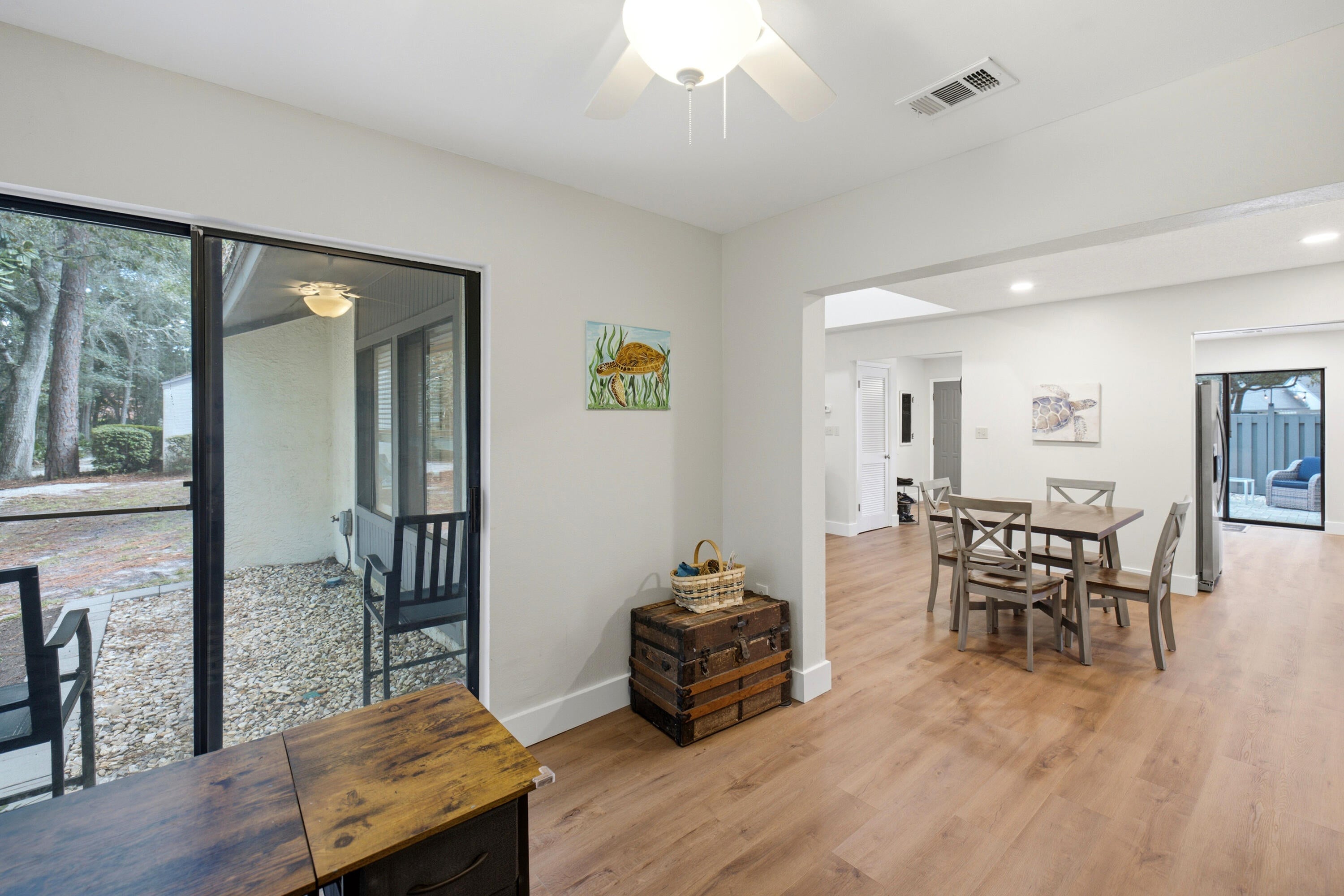 ROYAL OAK VILLAS BLUEWATER BAY - Residential