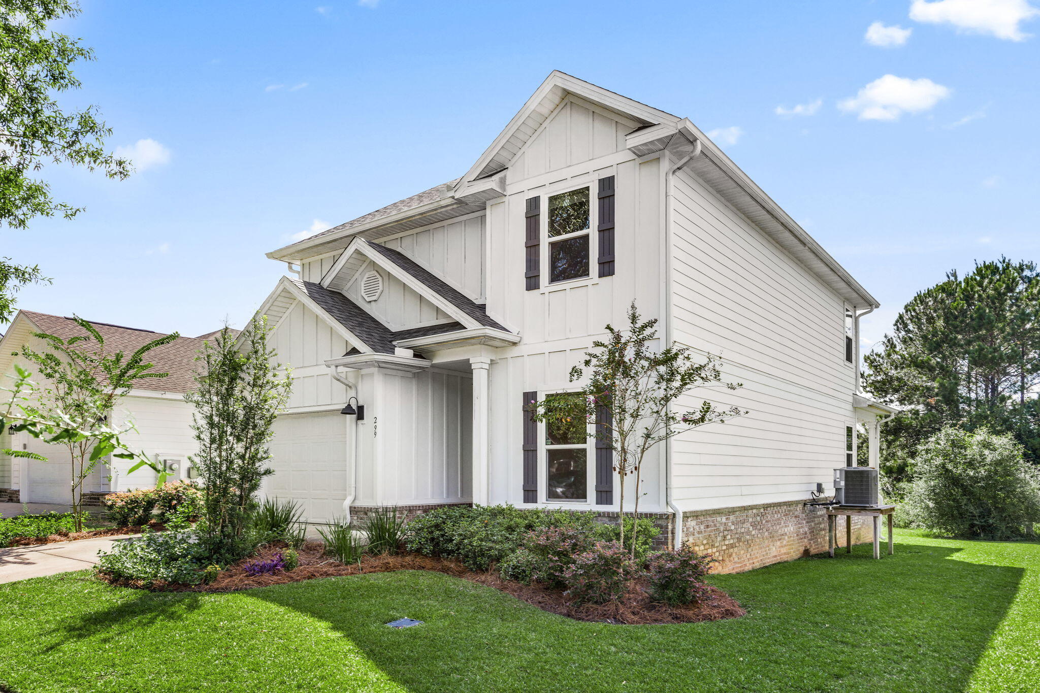 LAGRANGE LANDING - Residential