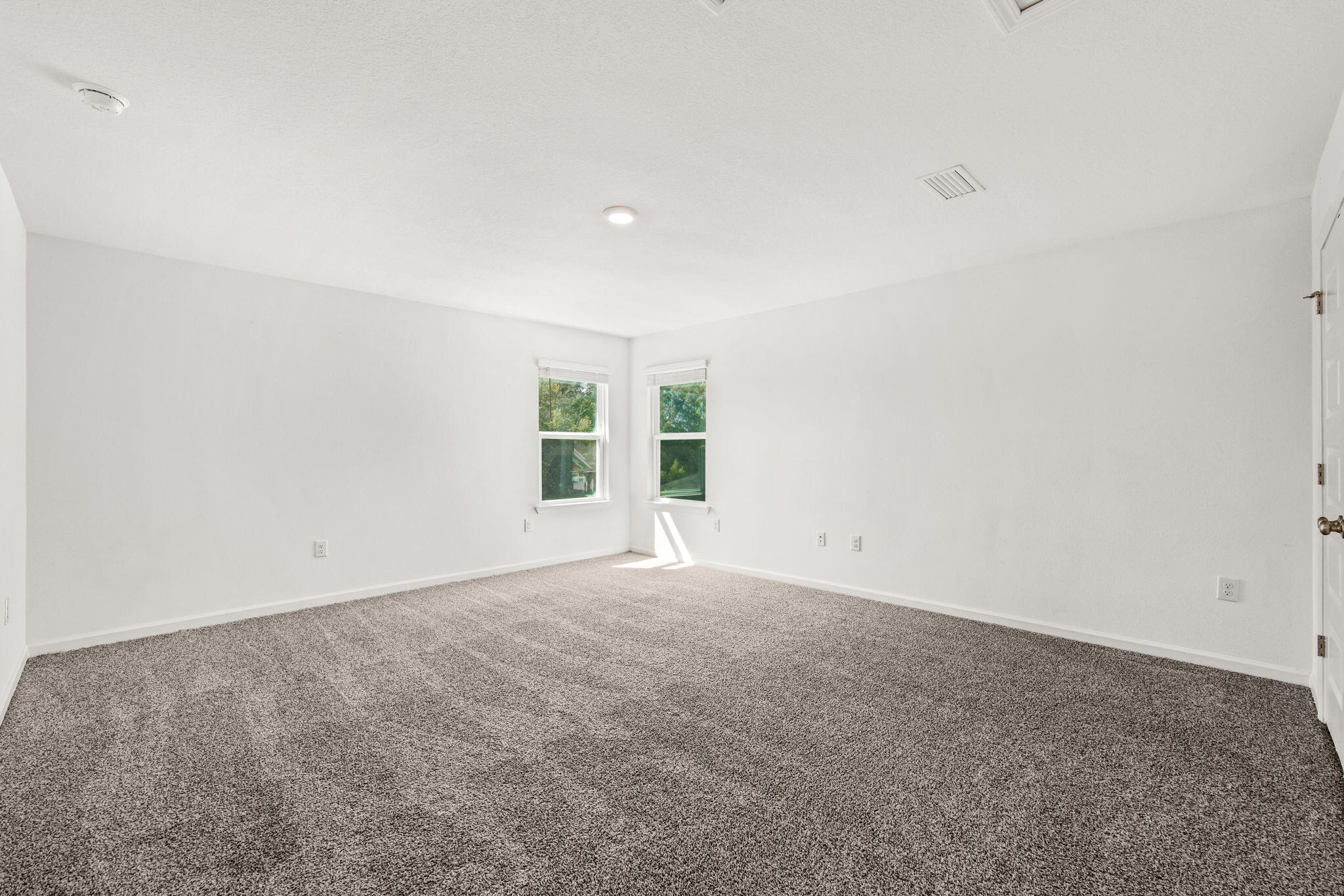 LAGRANGE LANDING - Residential